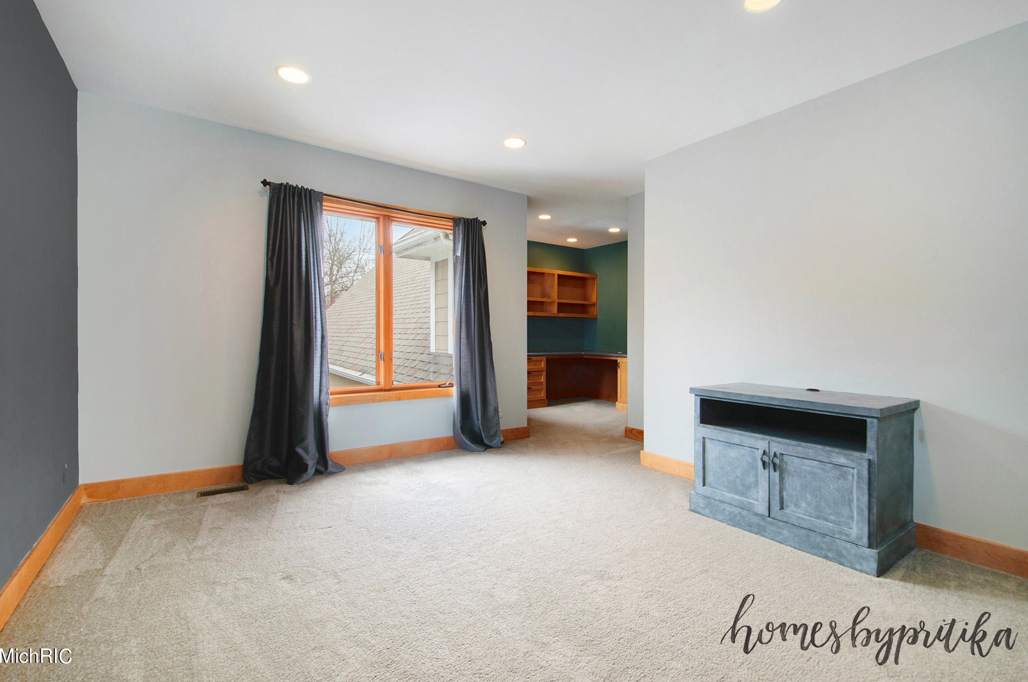 4655 Catamount Trl, Ada MI 49301-8658 exterior