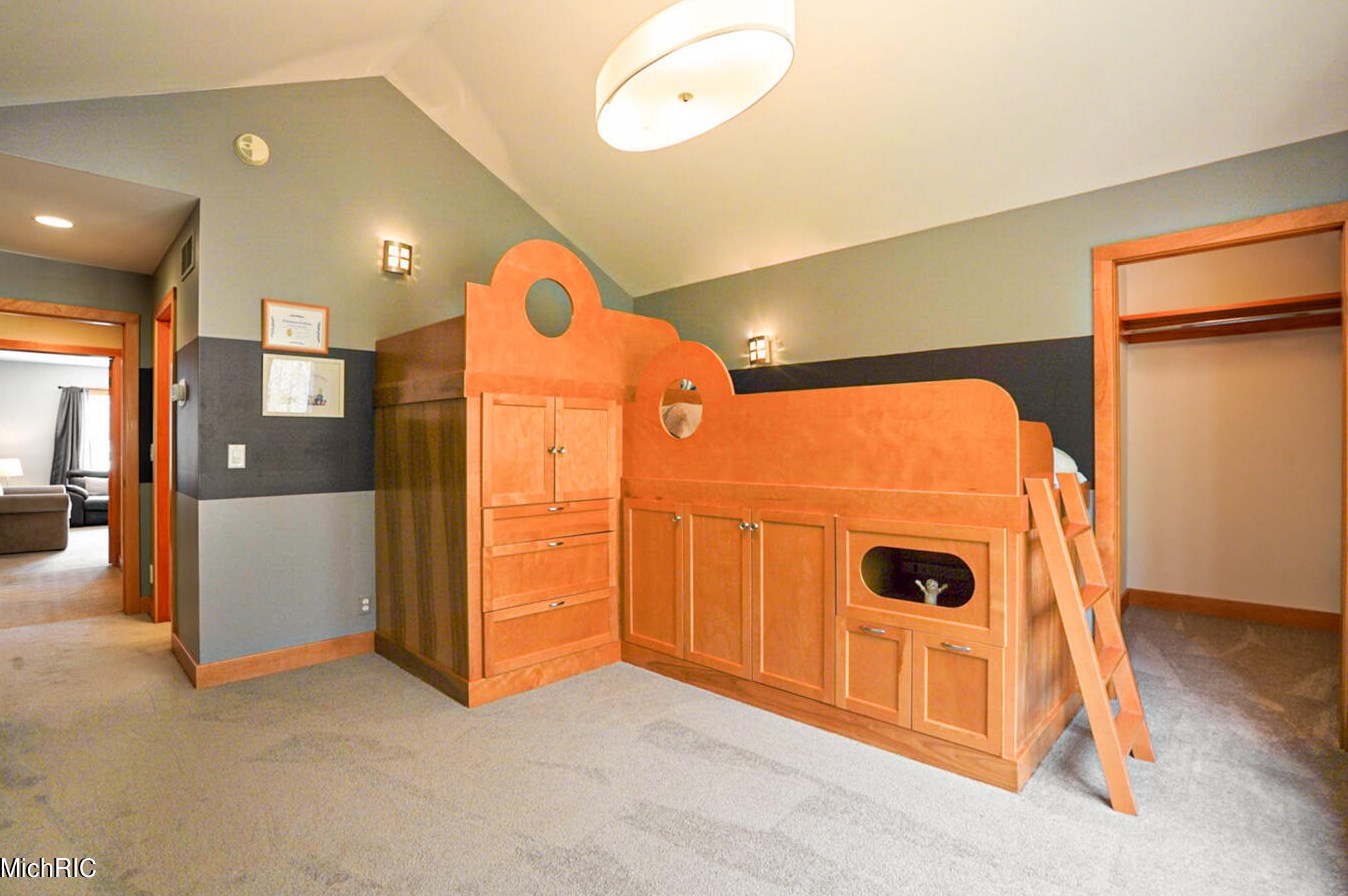 4655 Catamount Trl, Ada MI 49301-8658 exterior