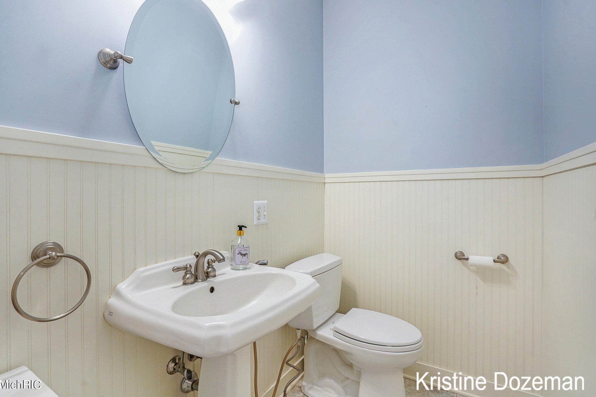 3081 Pickford Dr, Ada MI 49301-8344 exterior