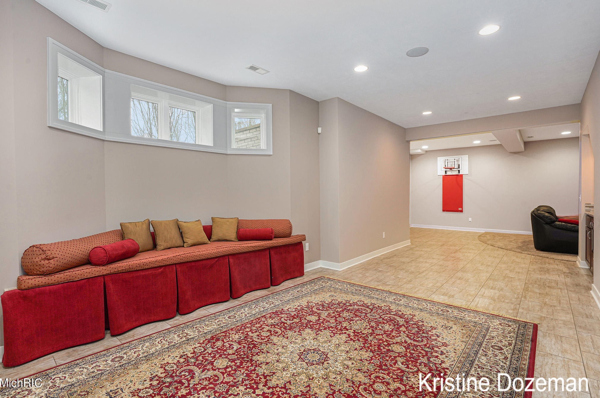 3081 Pickford Dr, Ada MI 49301-8344 exterior