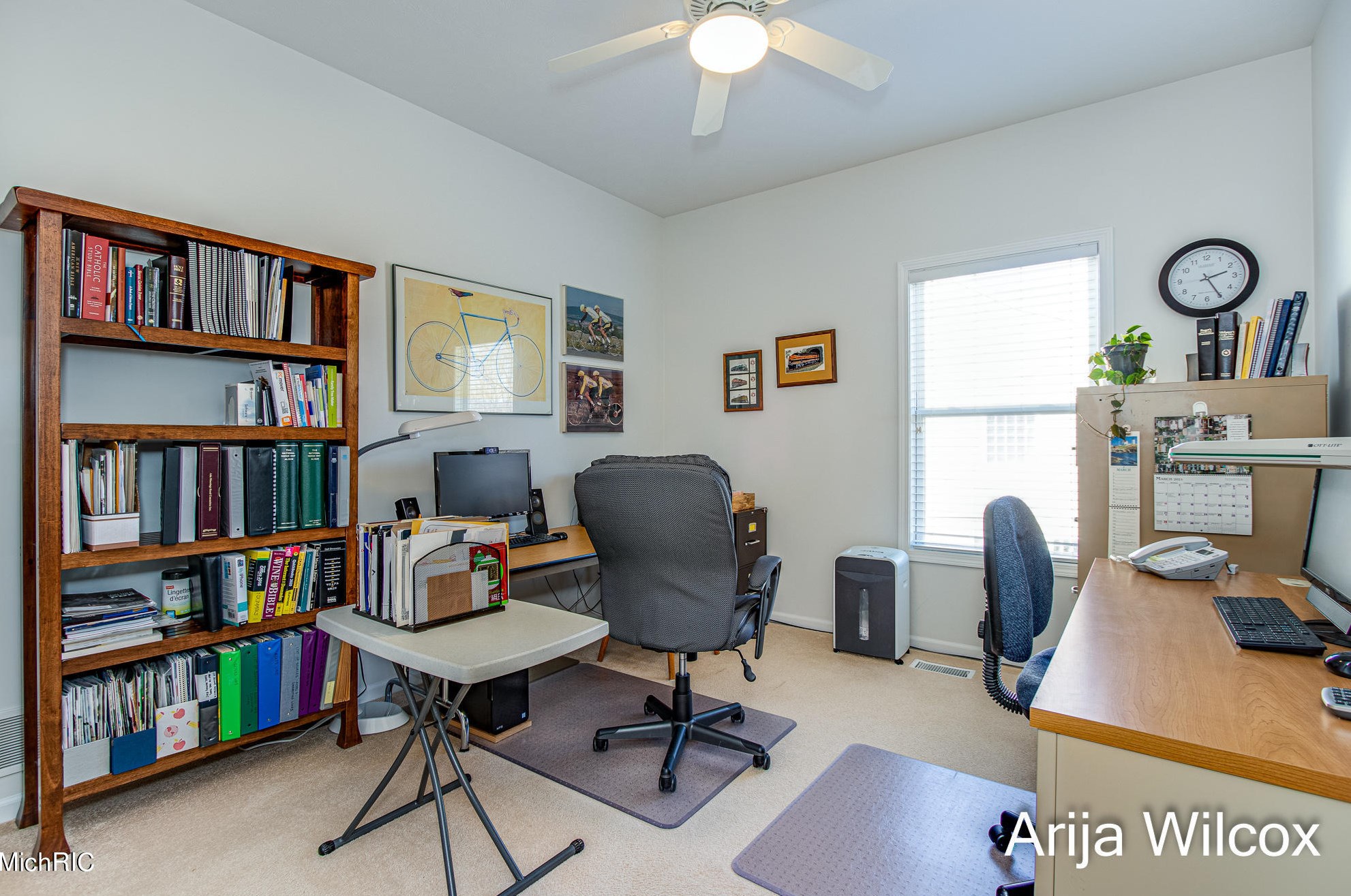 1289 Dogwood Mdw Dr, Ada MI 49301-9436 exterior