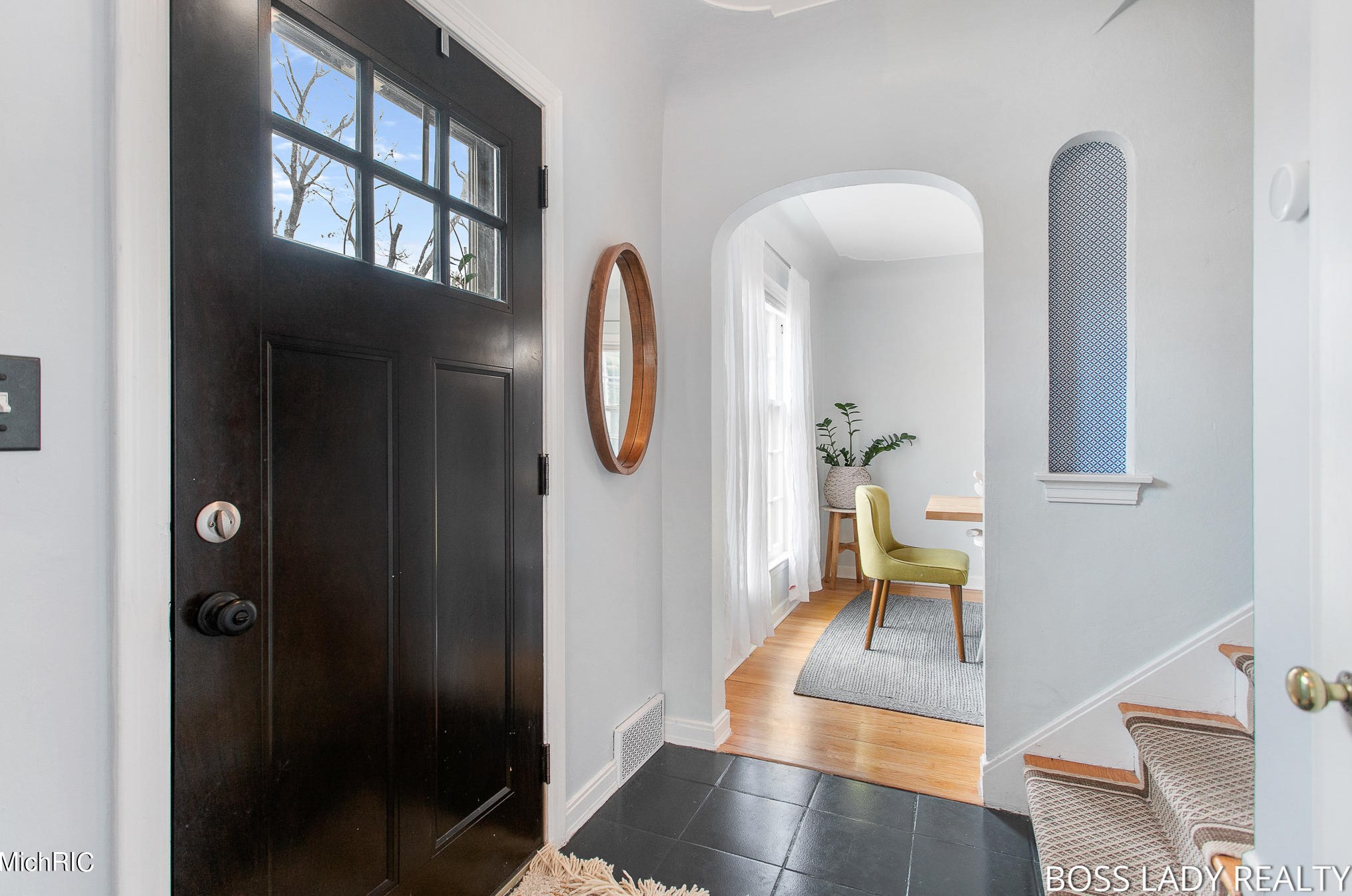 645 Hoyt St, Grand Rapids MI  49507-3213 exterior