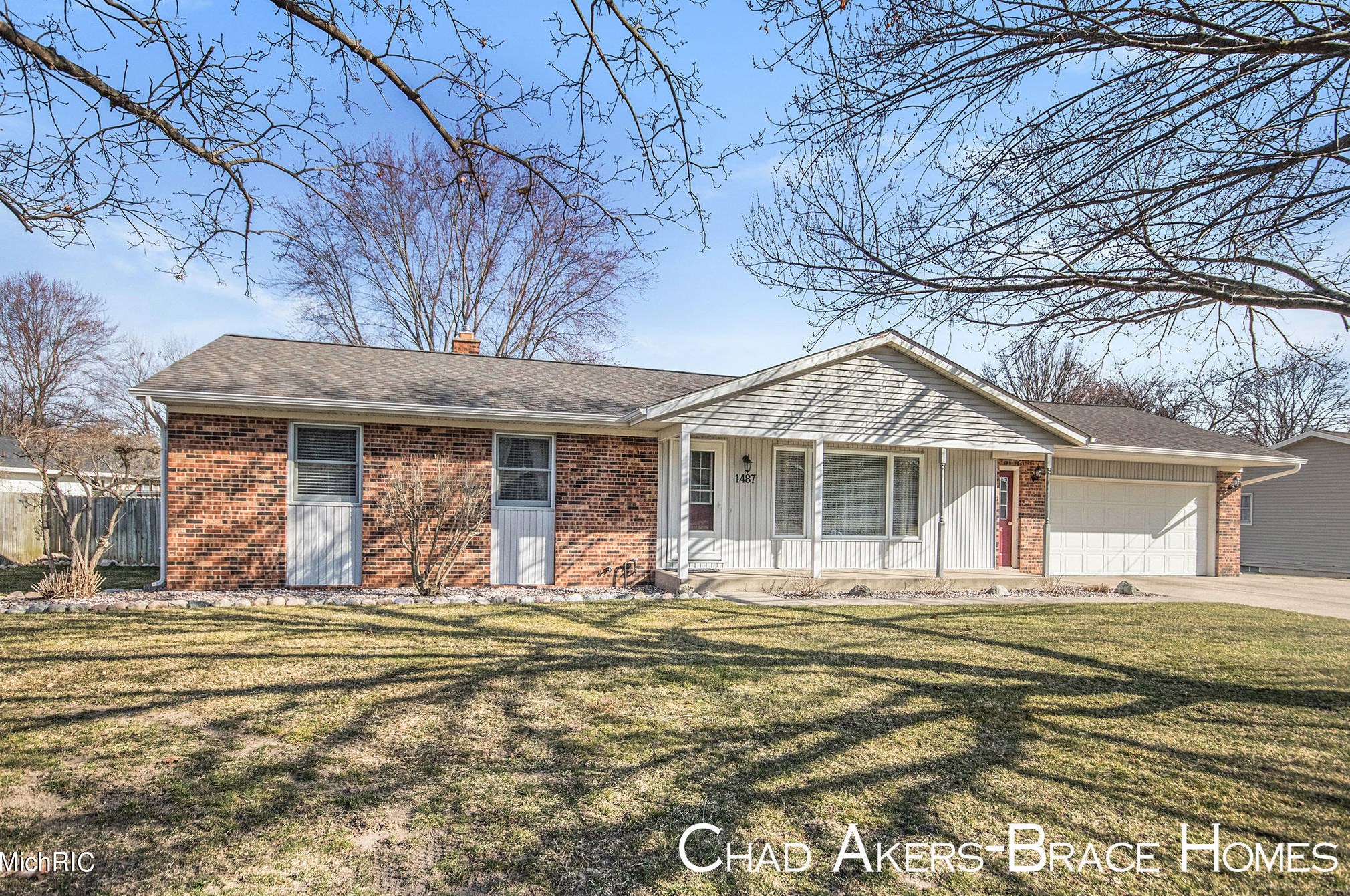 1487 Chipwood St, Jenison, MI 49428-7914