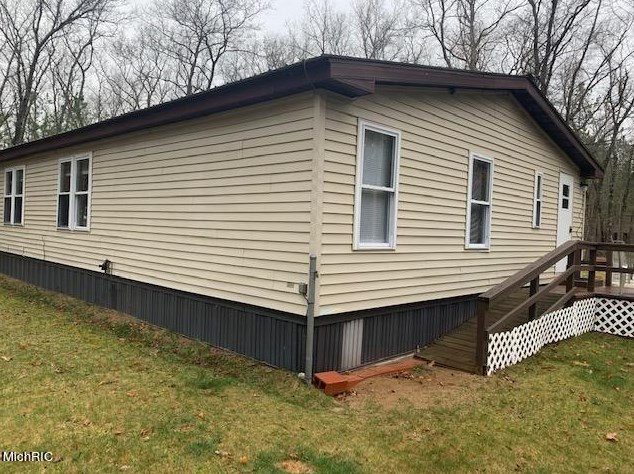 4097 52nd St, Baldwin MI 49304-7944 exterior