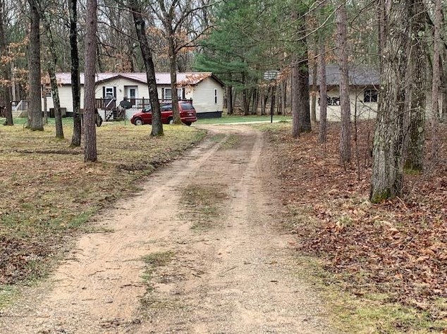 4097 52nd St, Baldwin MI 49304-7944 exterior