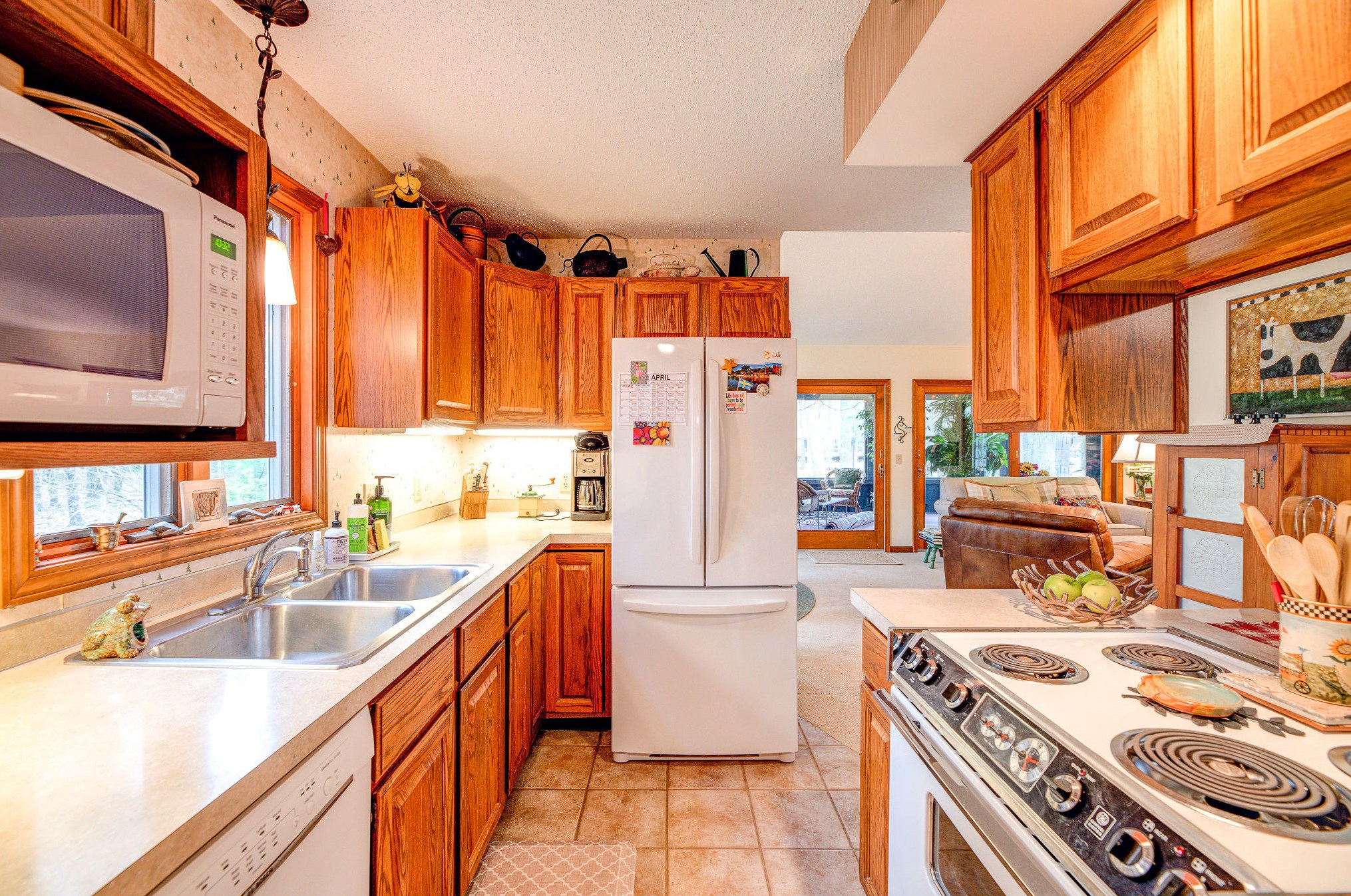 15155 Hickory St, Spring Lake MI 49456-1123 exterior