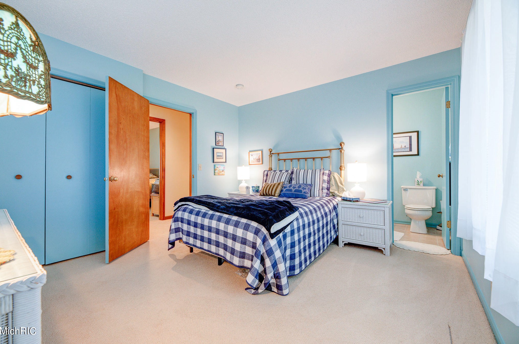 15155 Hickory St, Spring Lake MI 49456-1123 exterior