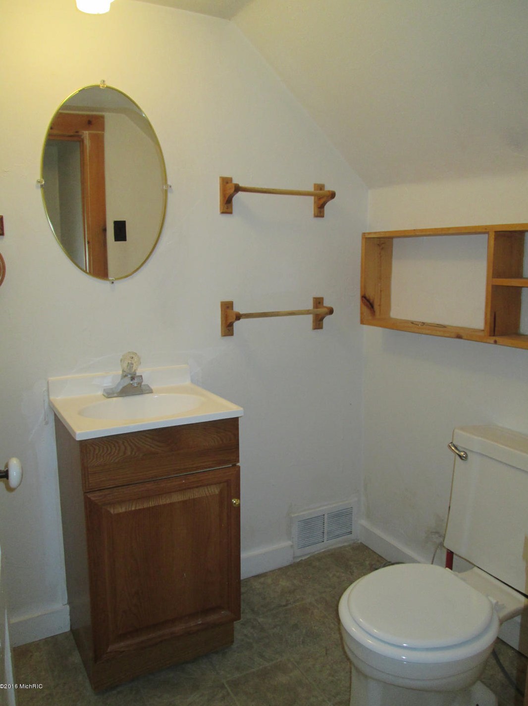 20916 12 Mile Rd, Big Rapids, MI 49307