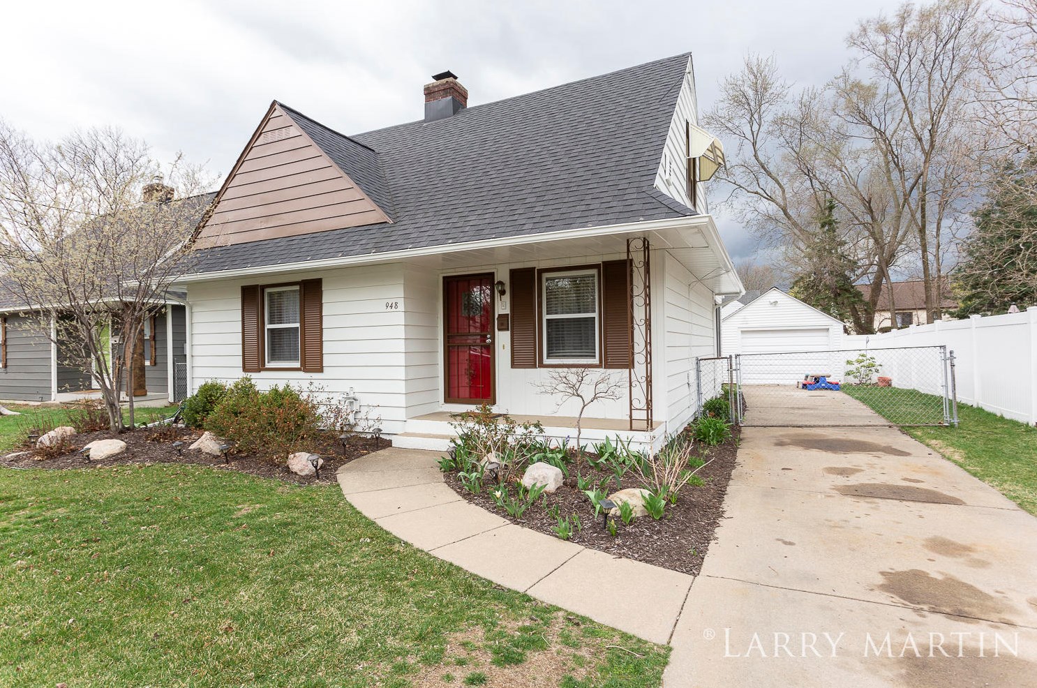 948 Colrain St, Wyoming, MI 49509