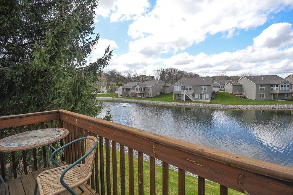 507 Abbey Mill Dr, Ada MI 49301-7746 exterior