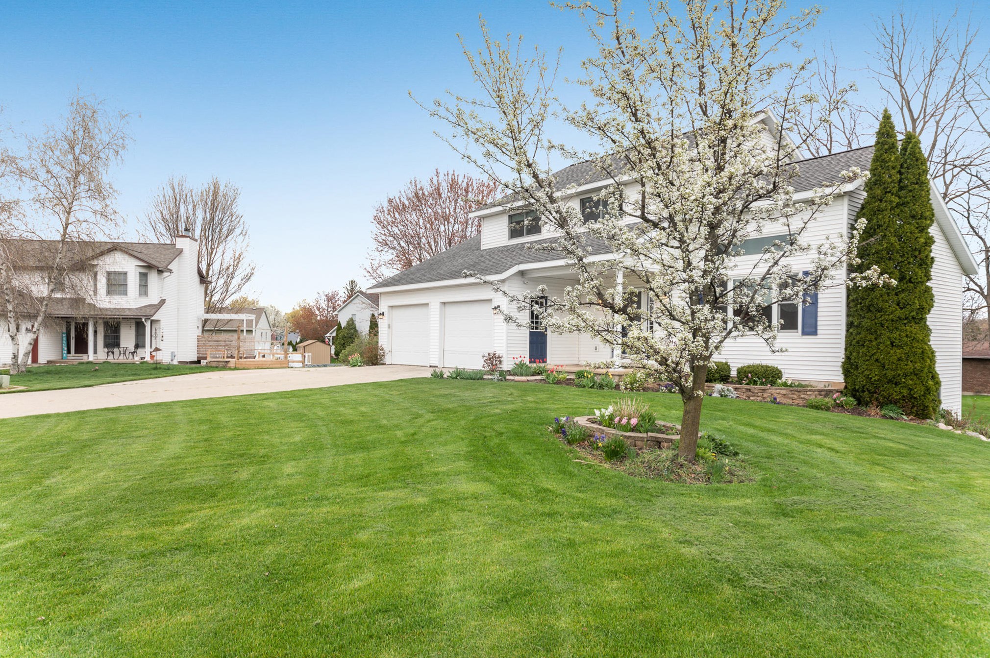 2902 Belle Meadow Dr, Byron Township, MI 49315-9034