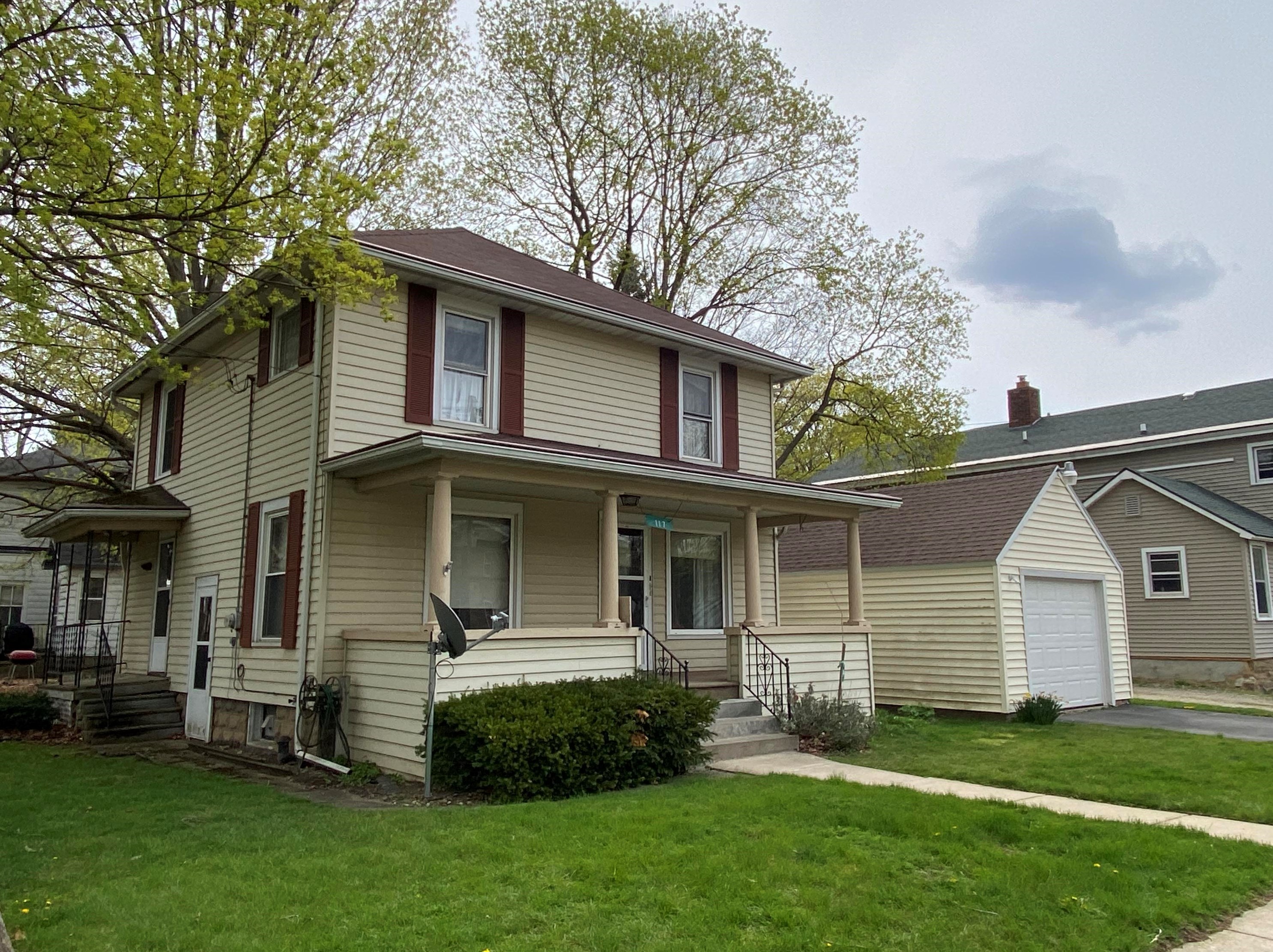 117 Sycamore St, Marshall, MI 49068-0014