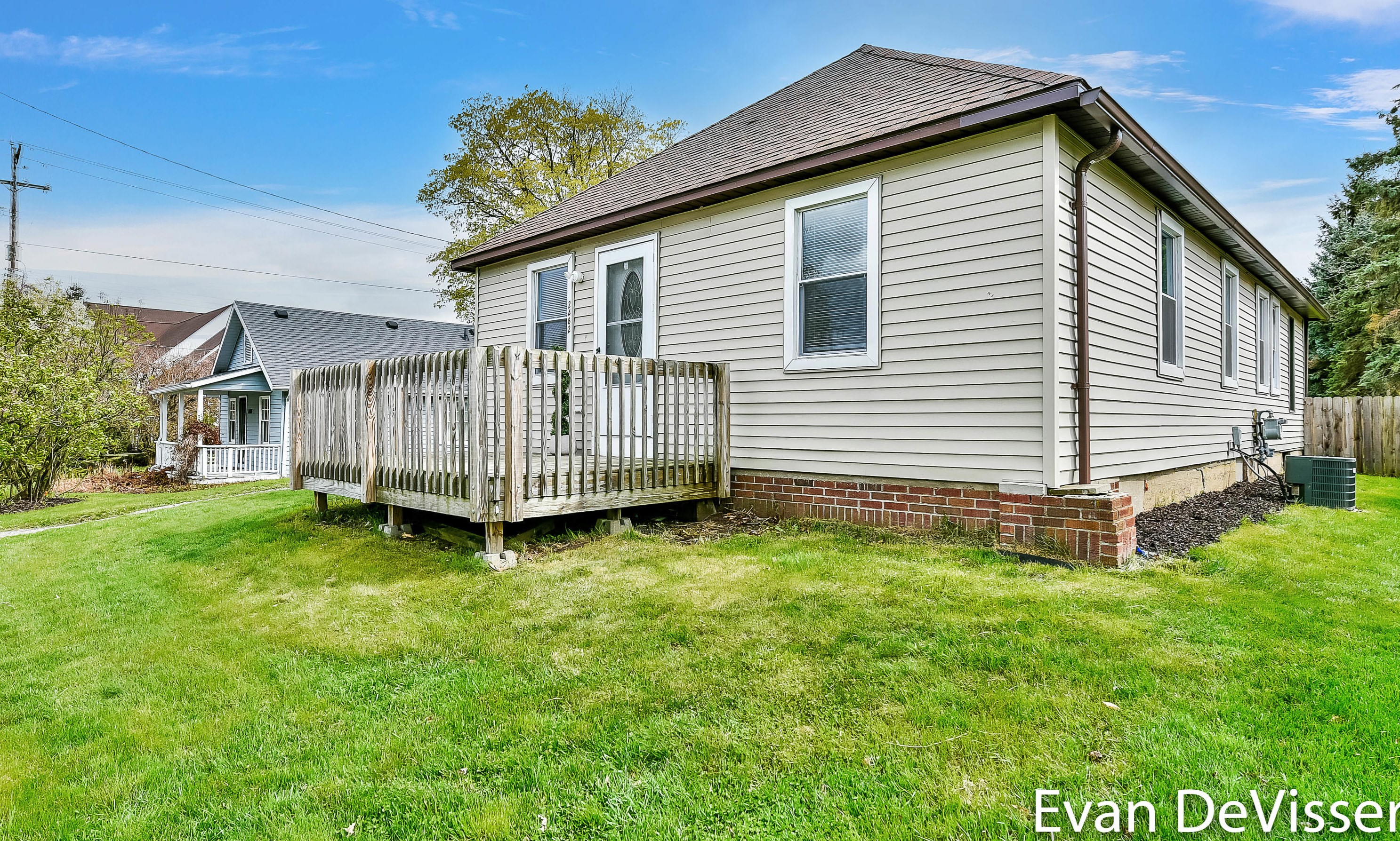 2482 85th St, Byron Township MI  49315-9260 exterior