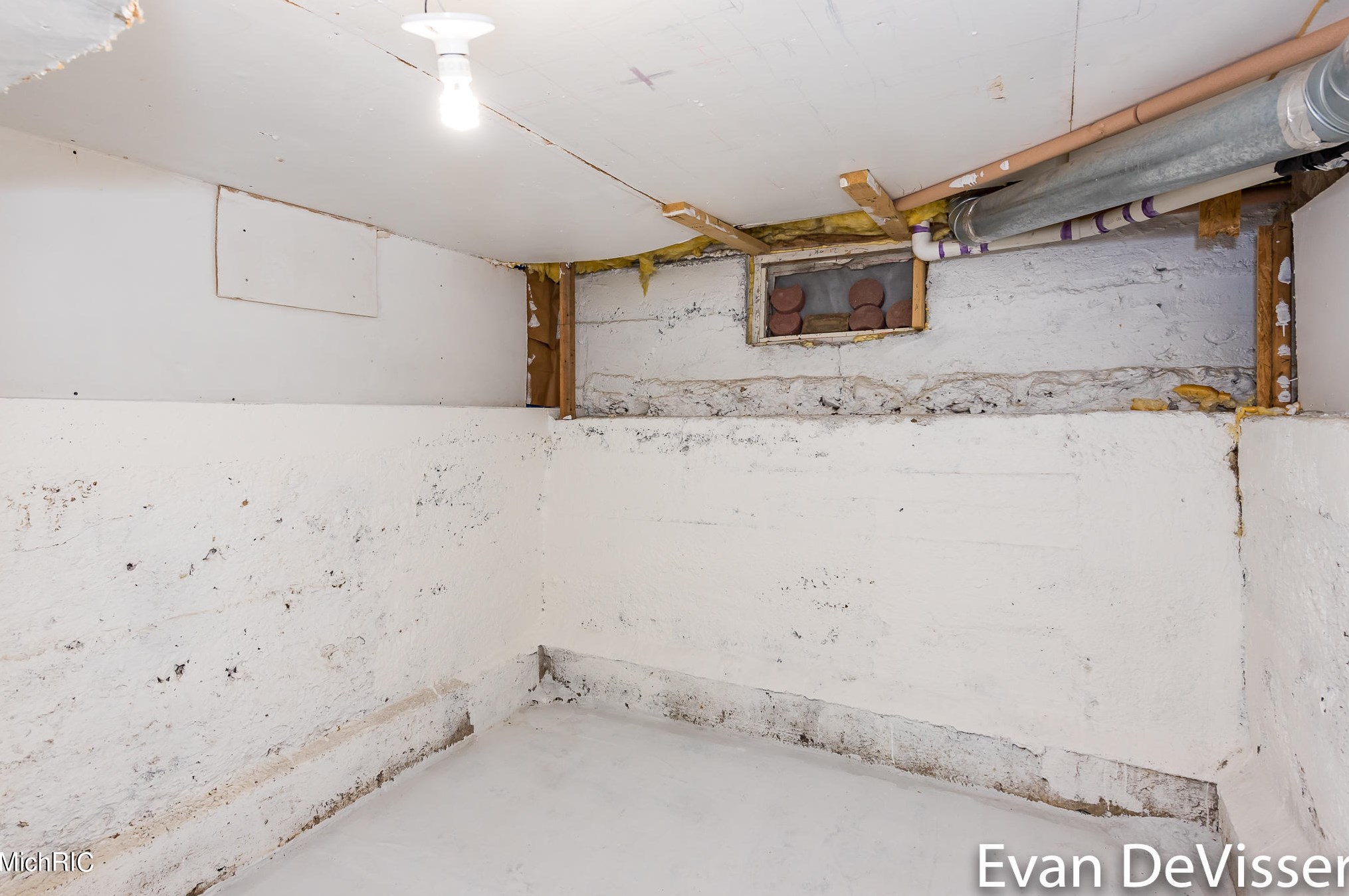 2482 85th St, Byron Township MI  49315-9260 exterior