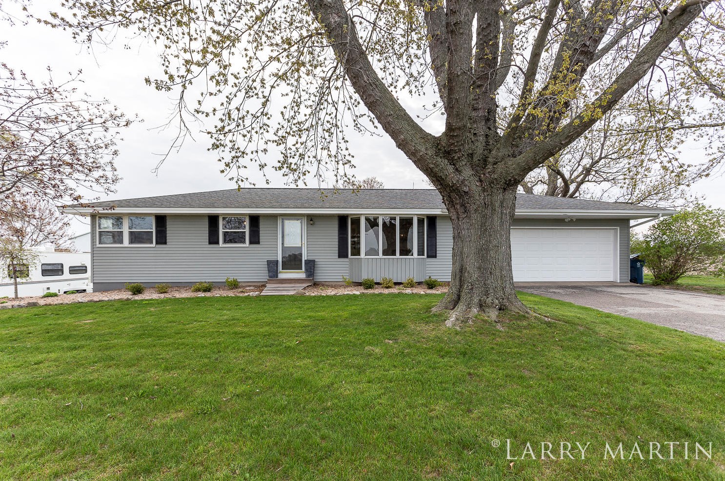 4521 38th St, Hamilton, MI 49419