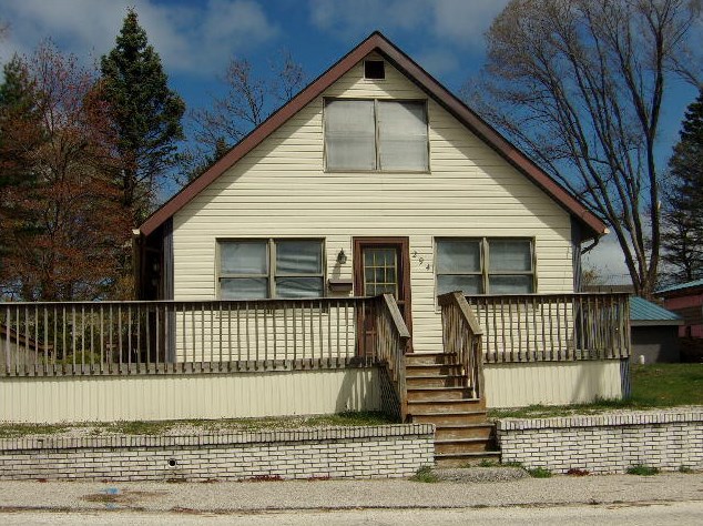 294 6th Ave, Stronach, MI 49660-1349