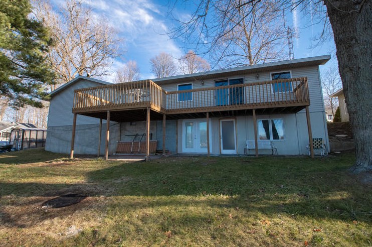 61216 N Main, Jones, MI 49061