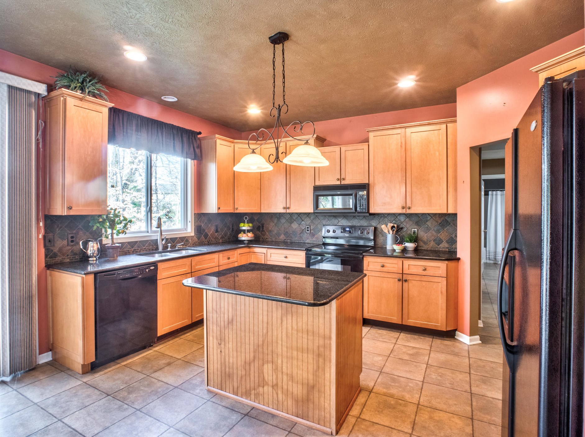 3443 Meadow Grove Dr, Grand Rapids MI  49512-9431 exterior