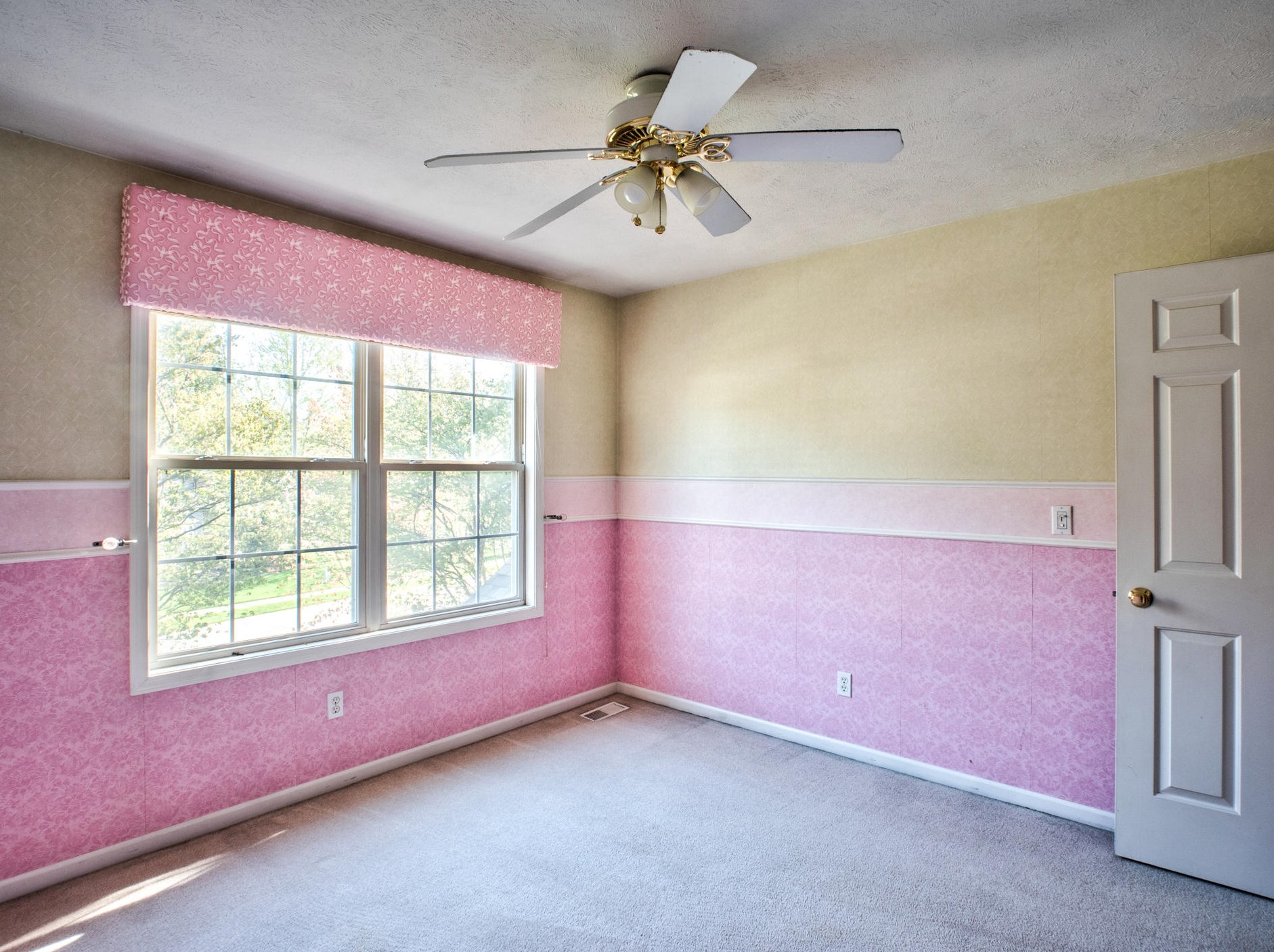 3443 Meadow Grove Dr, Grand Rapids MI  49512-9431 exterior