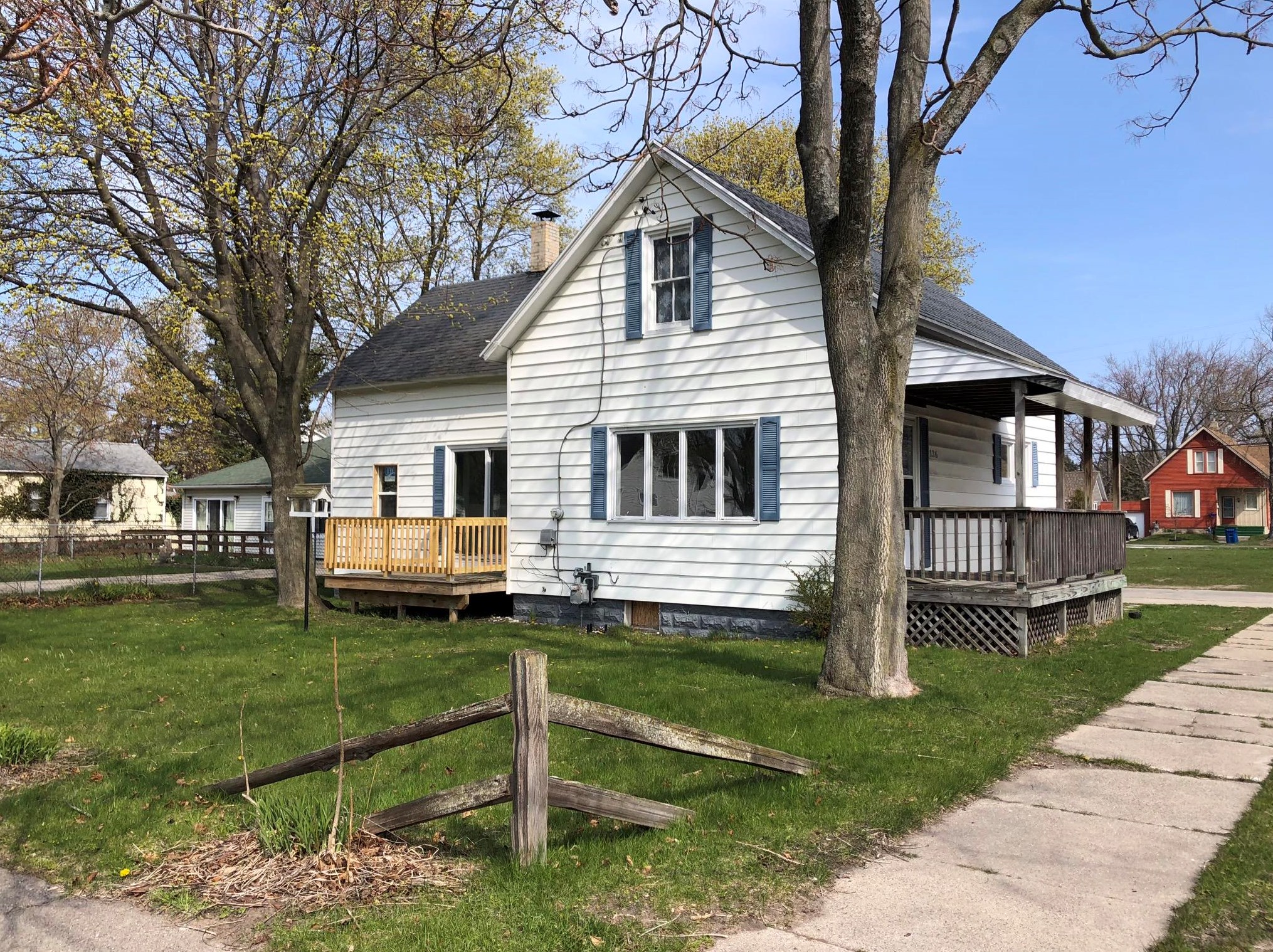 136 Melitzer St, Stronach, MI 49660-1343