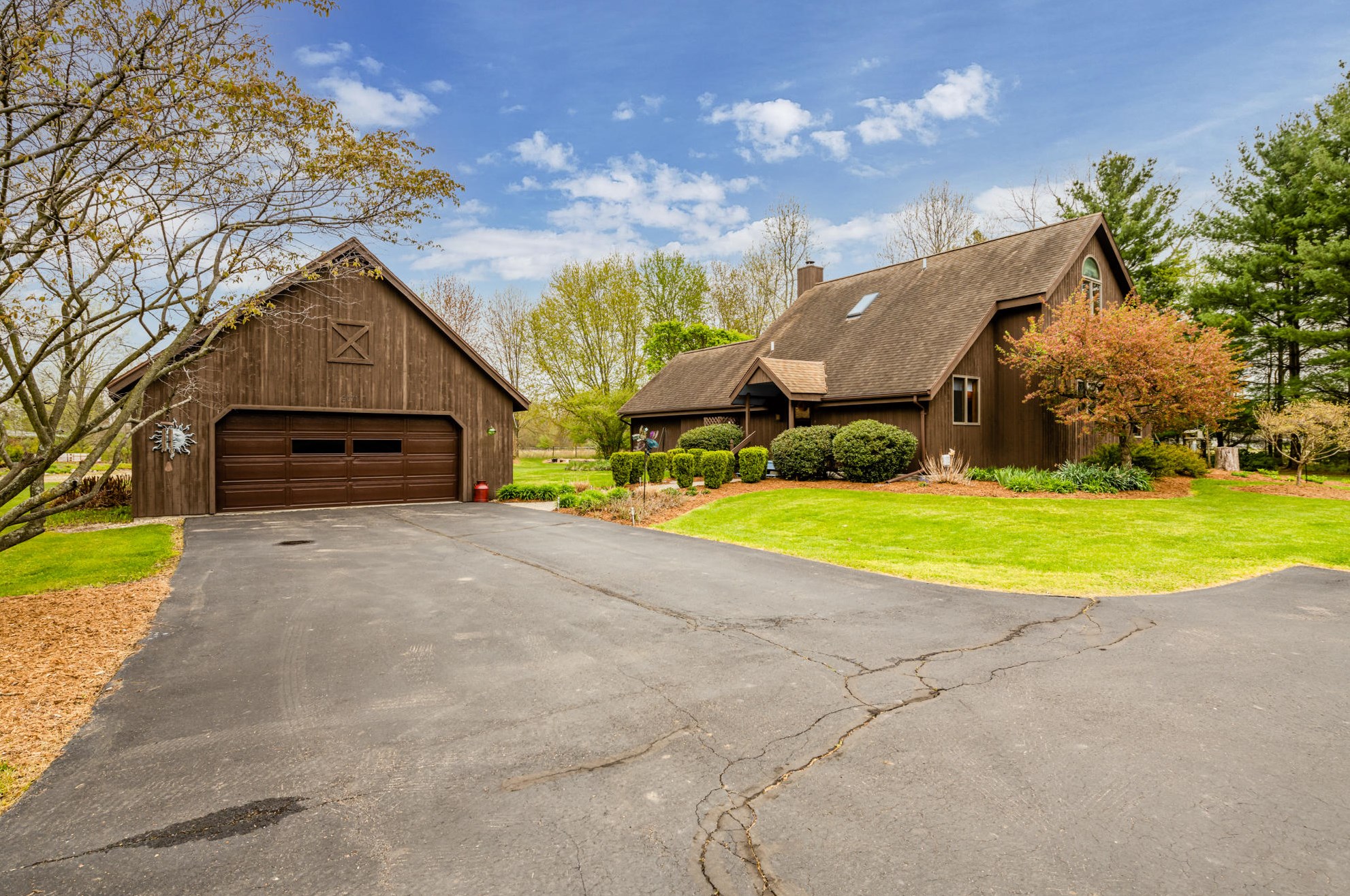 9171 Holden Rd, Baroda, MI 49101