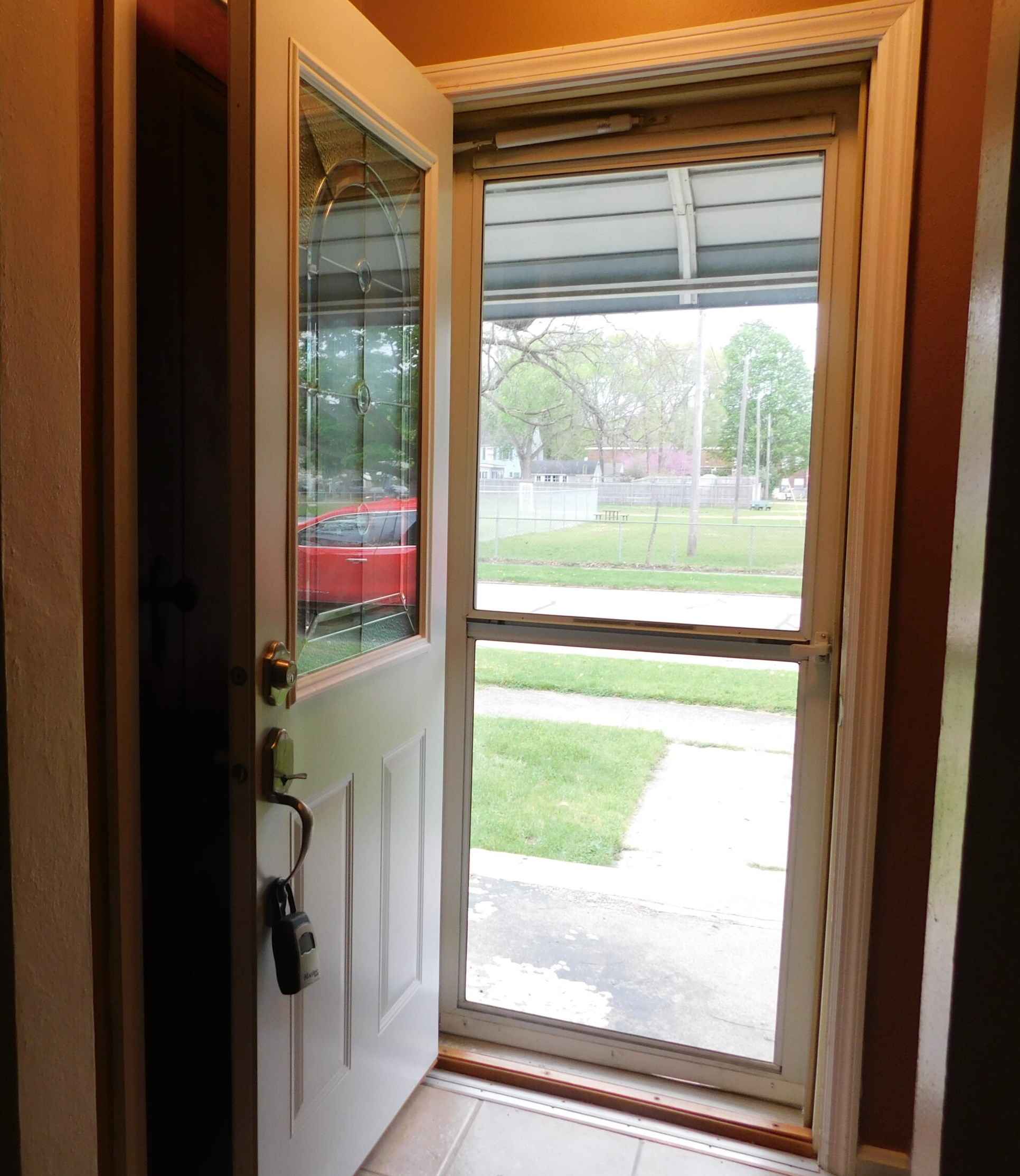 315 15th St, Niles, MI 49120-2025