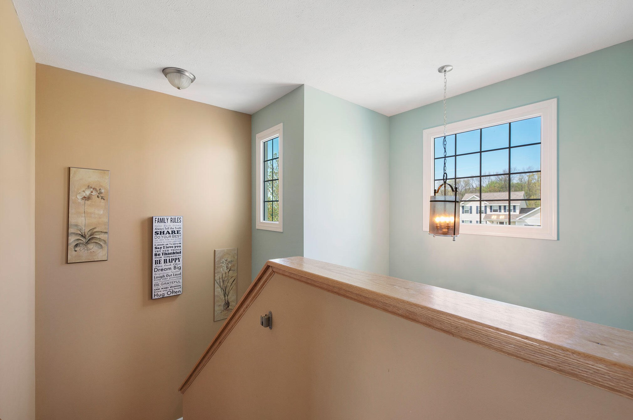 9326 Clear Meadow Dr, Ada MI 49301-8119 exterior