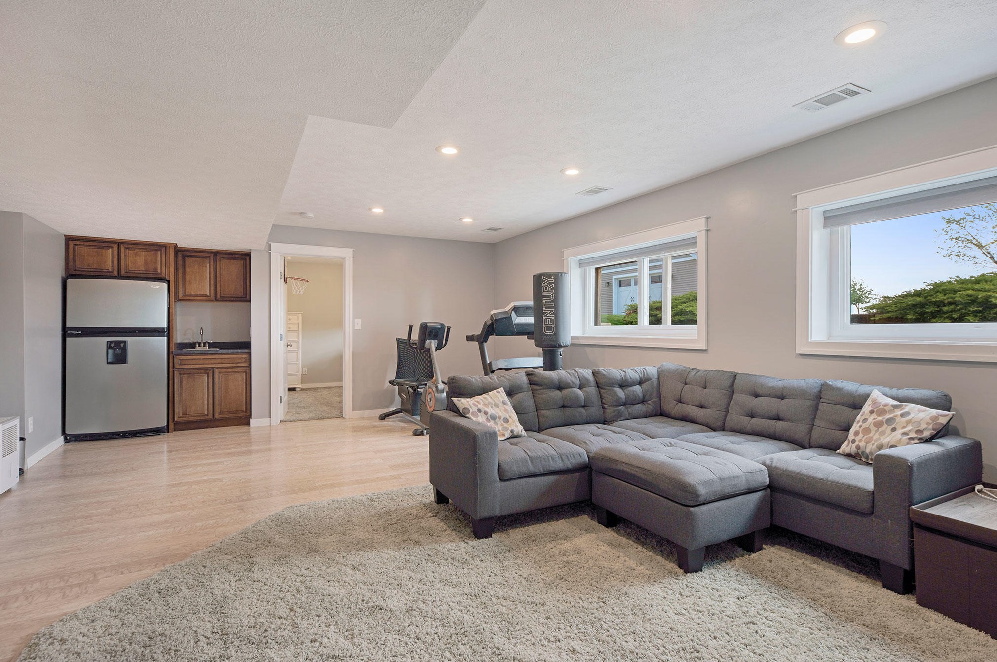 9326 Clear Meadow Dr, Ada MI 49301-8119 exterior