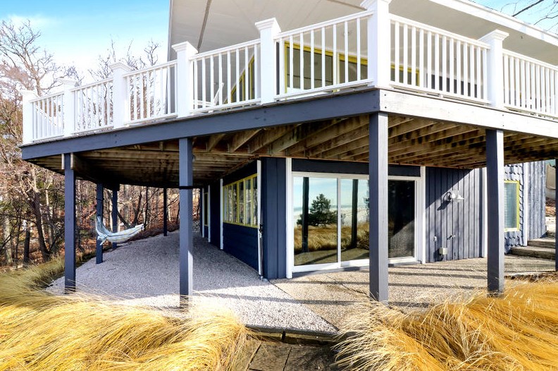 9471 Whispering Sands Dr, Port Sheldon, MI 49460