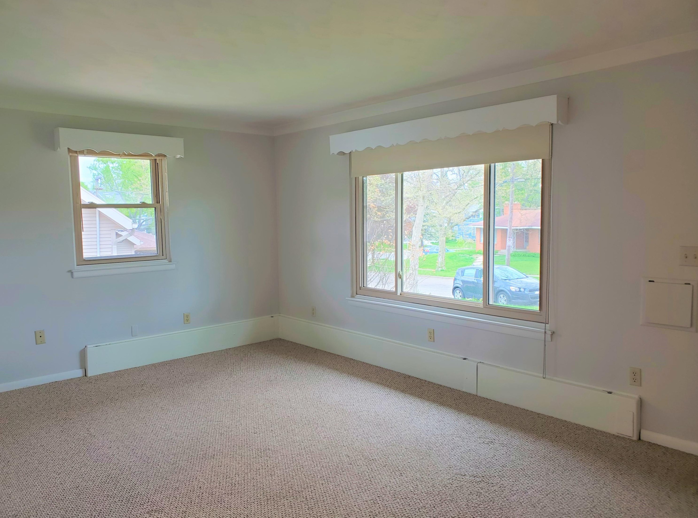 817 Tamarack Ave, Grand Rapids MI  49504-4350 exterior