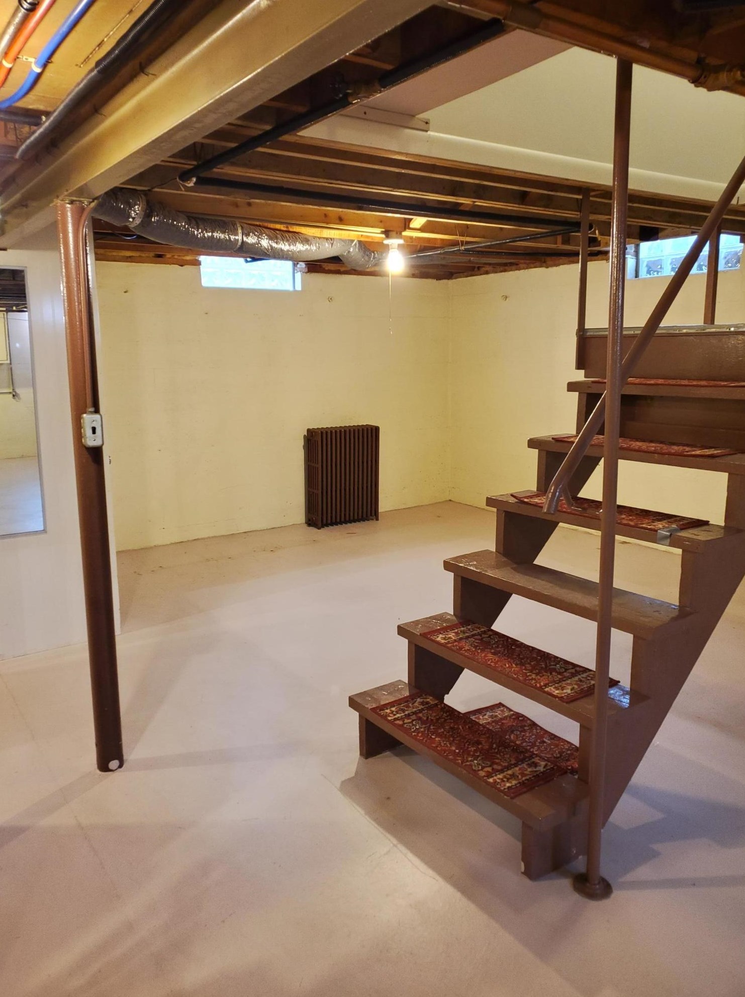 817 Tamarack Ave, Grand Rapids MI  49504-4350 exterior