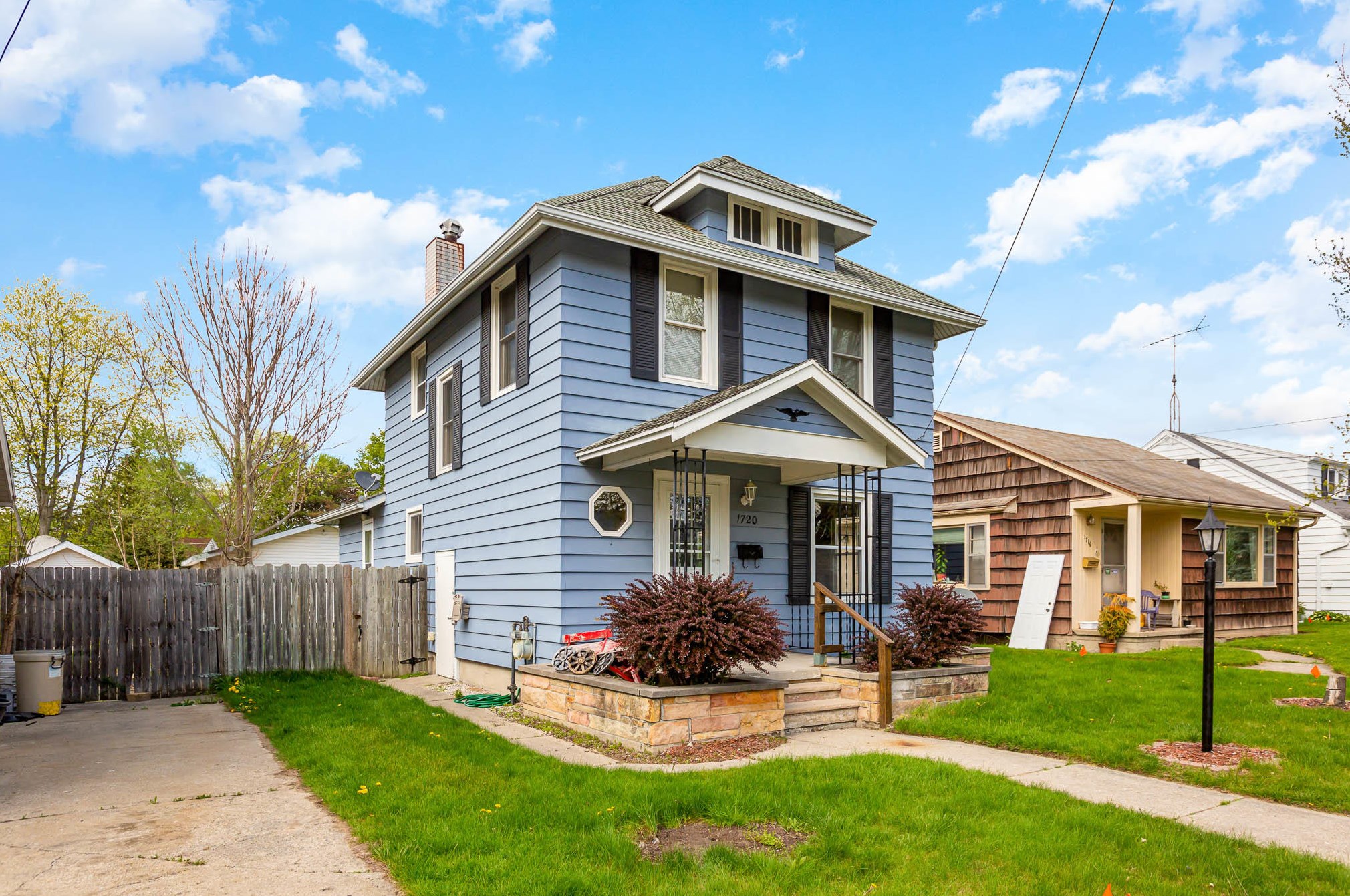 1720 Newberry St, Saginaw, MI 48602