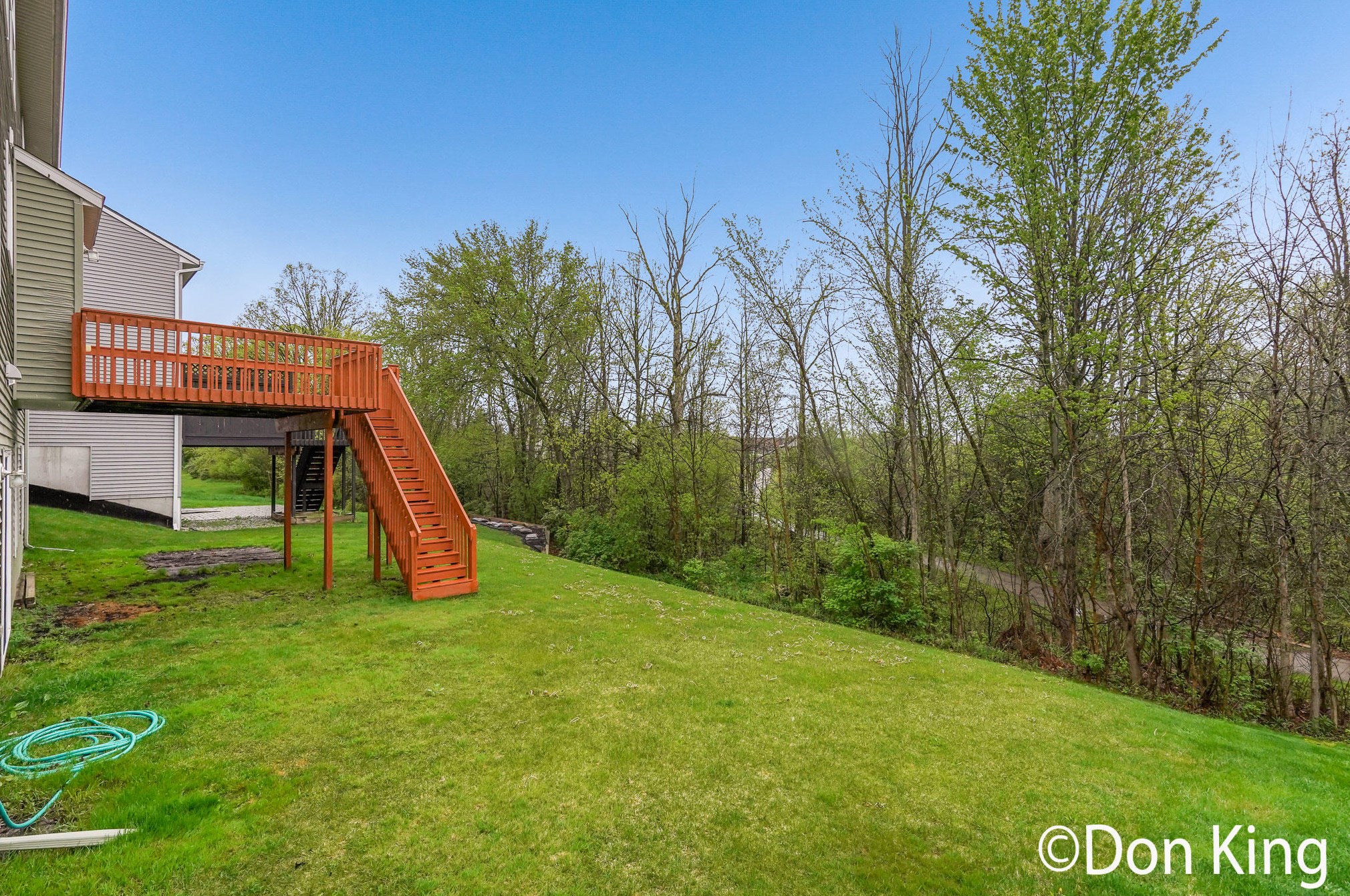 5876 Timberlake Dr, Grand Rapids MI  49512-9201 exterior