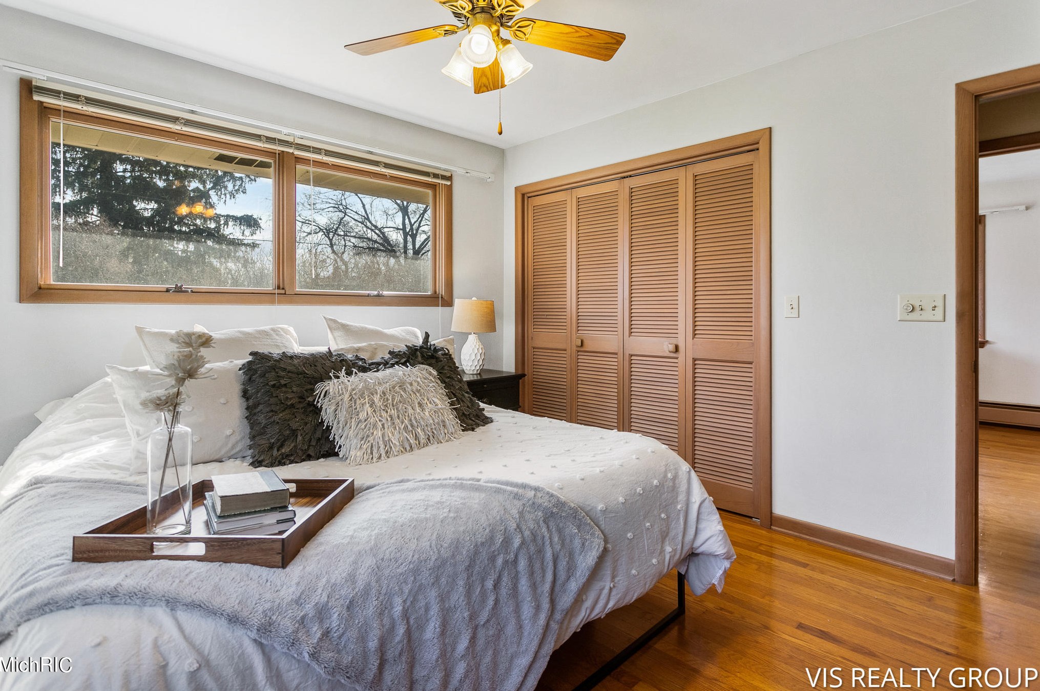 15746 Pruin St, Spring Lake MI  49456-2233 exterior