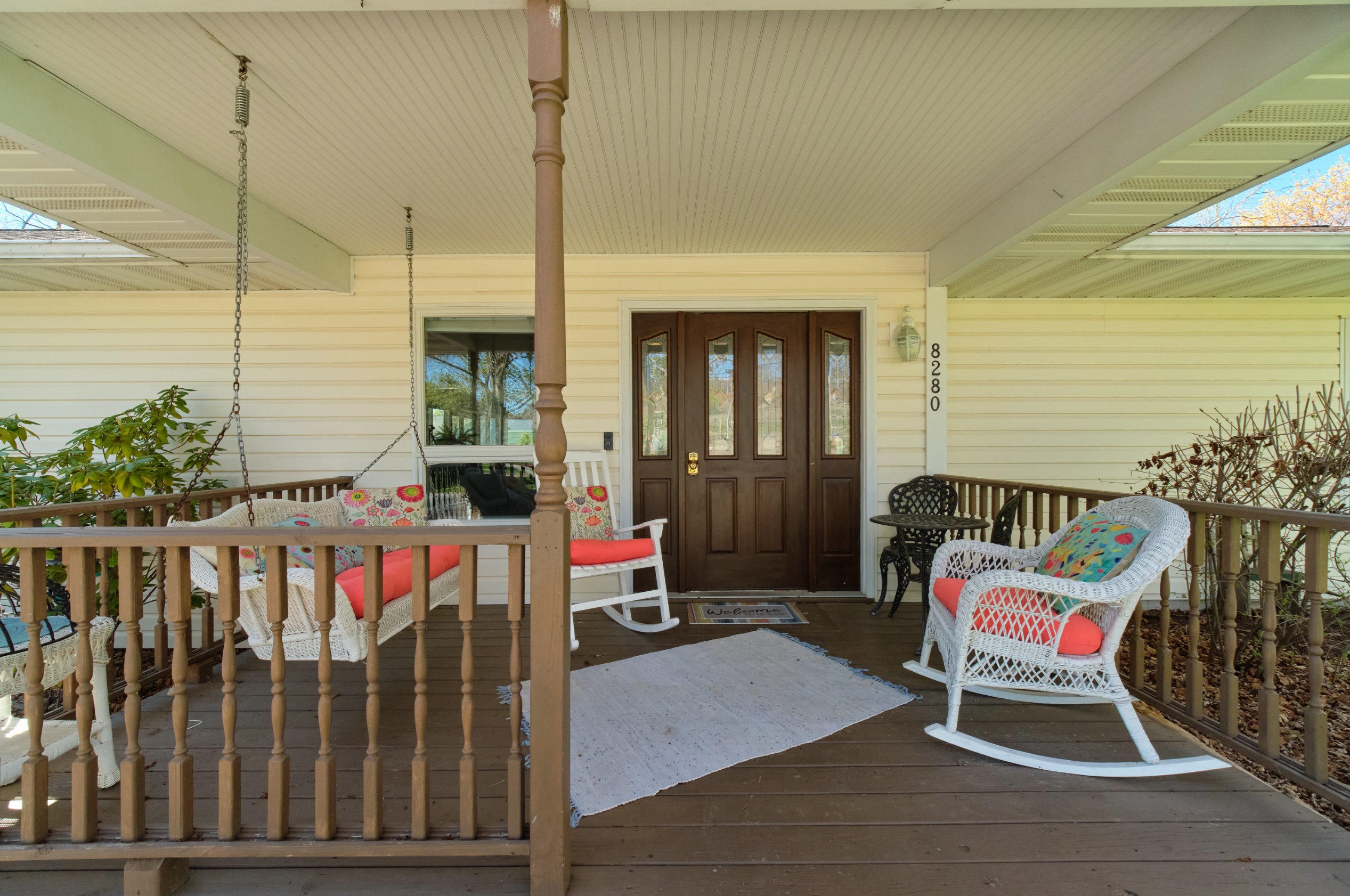 8280 Zosel St, Onekama, MI 49675