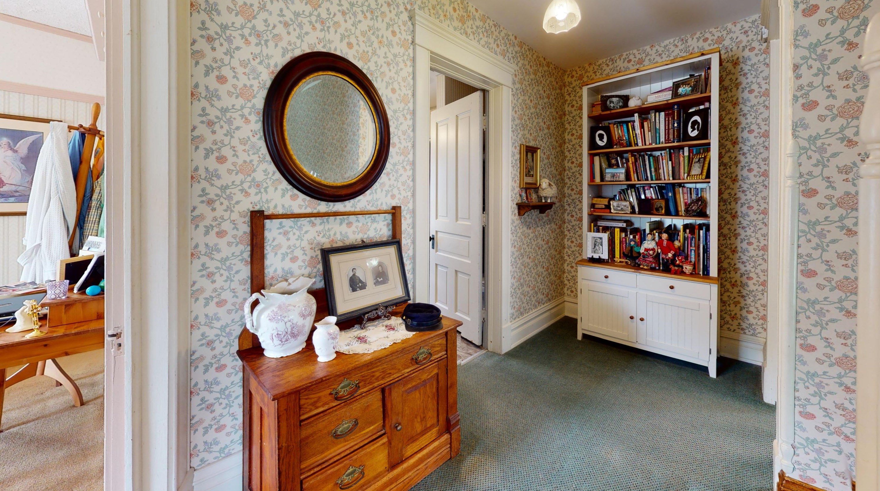 506 Prospect St, Marshall MI  49068-1248 exterior