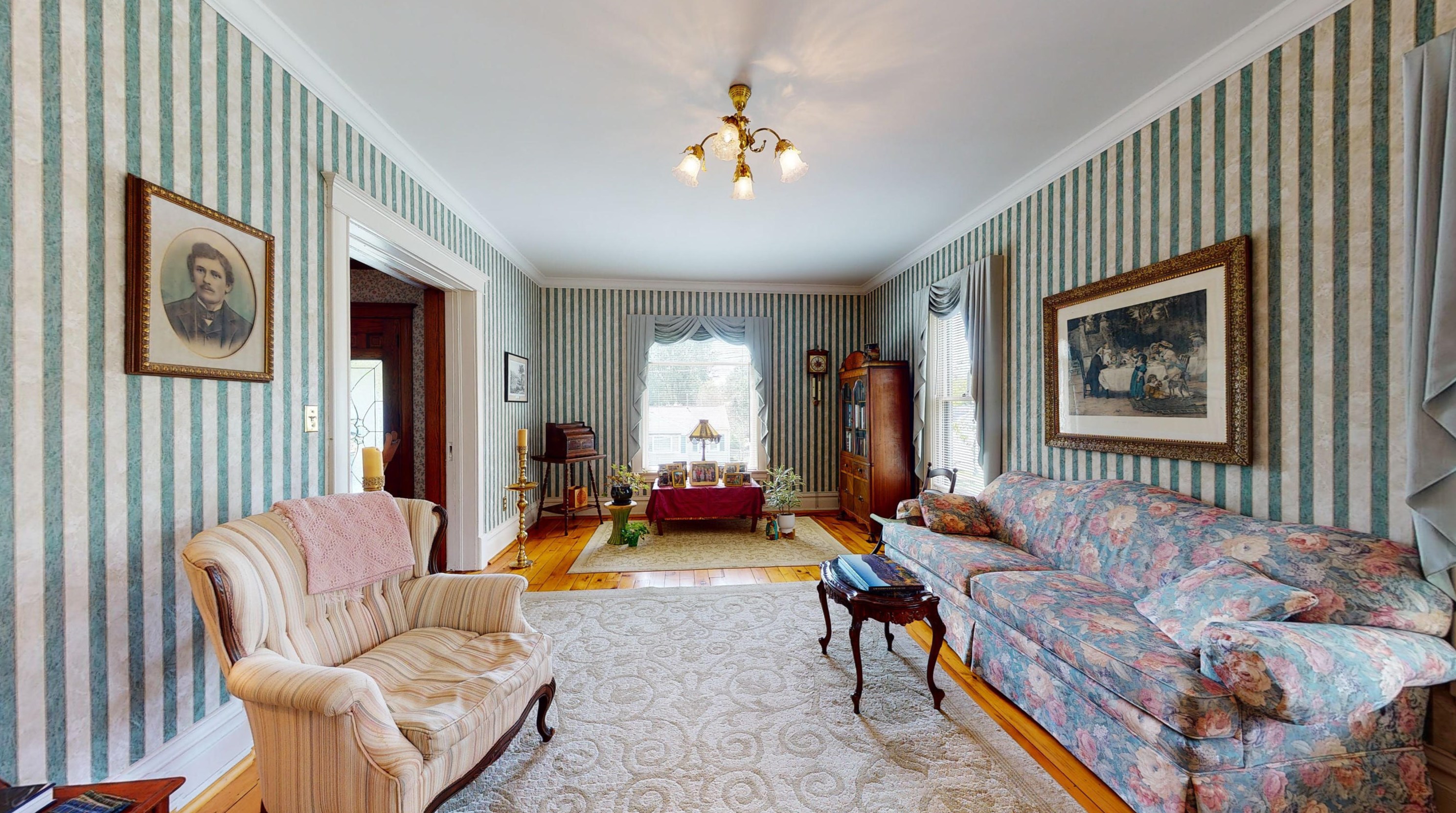 506 Prospect St, Marshall MI  49068-1248 exterior