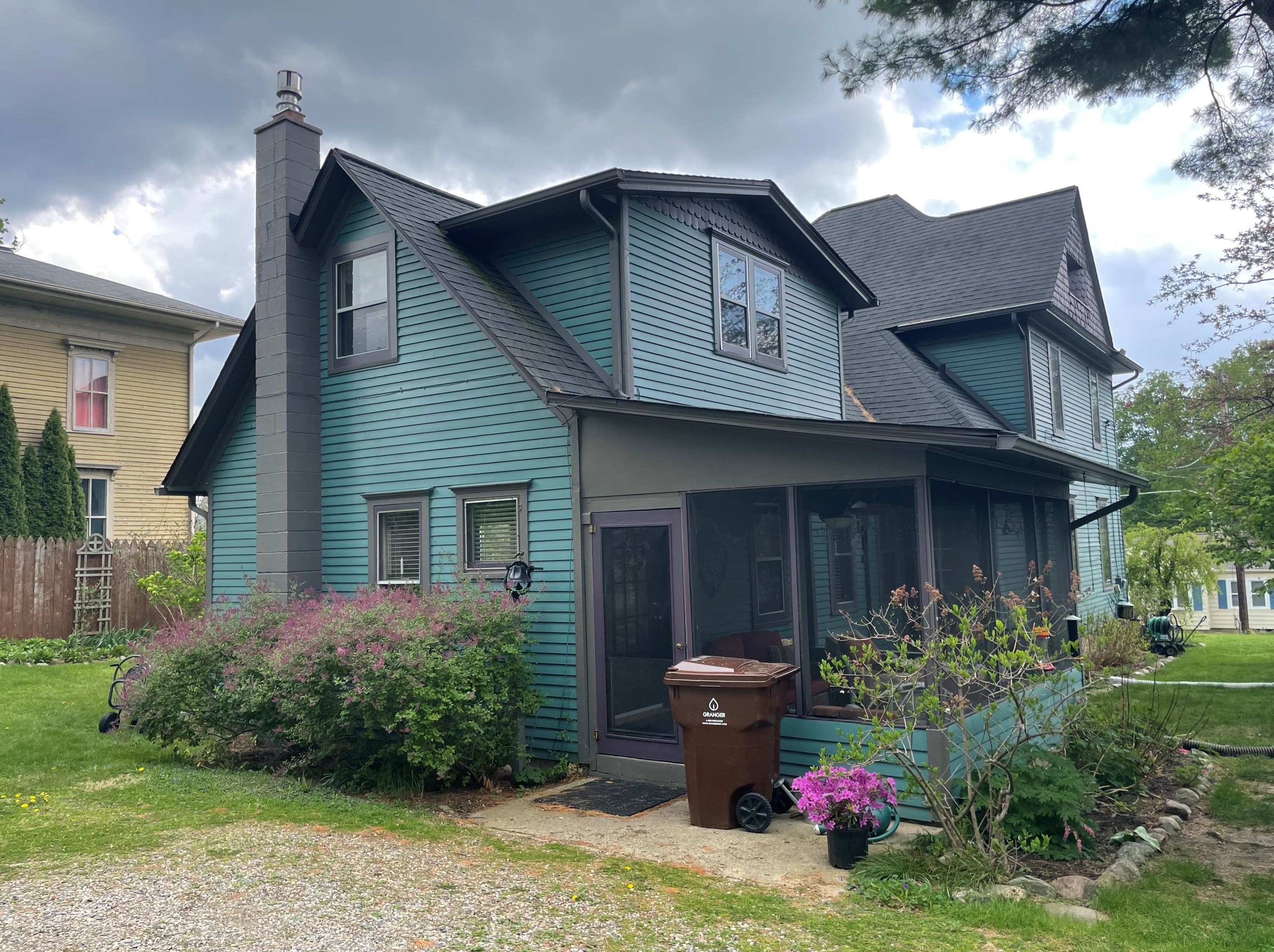 506 Prospect St, Marshall MI  49068-1248 exterior