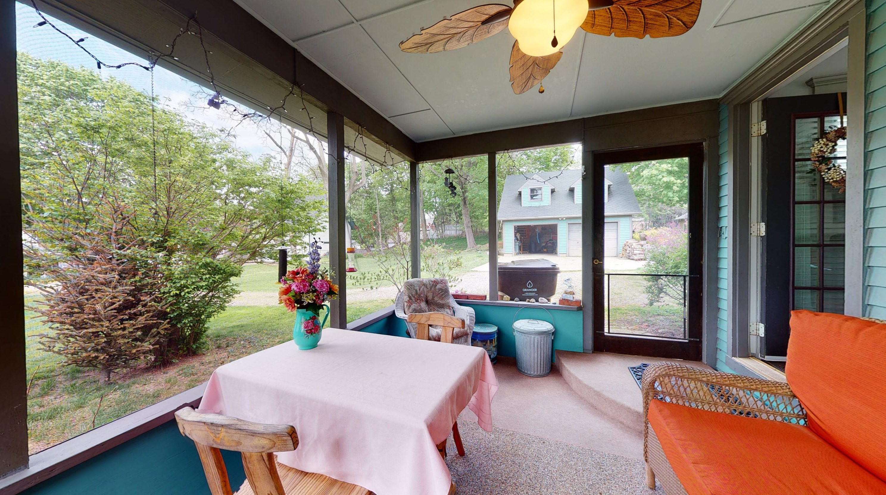 506 Prospect St, Marshall MI  49068-1248 exterior