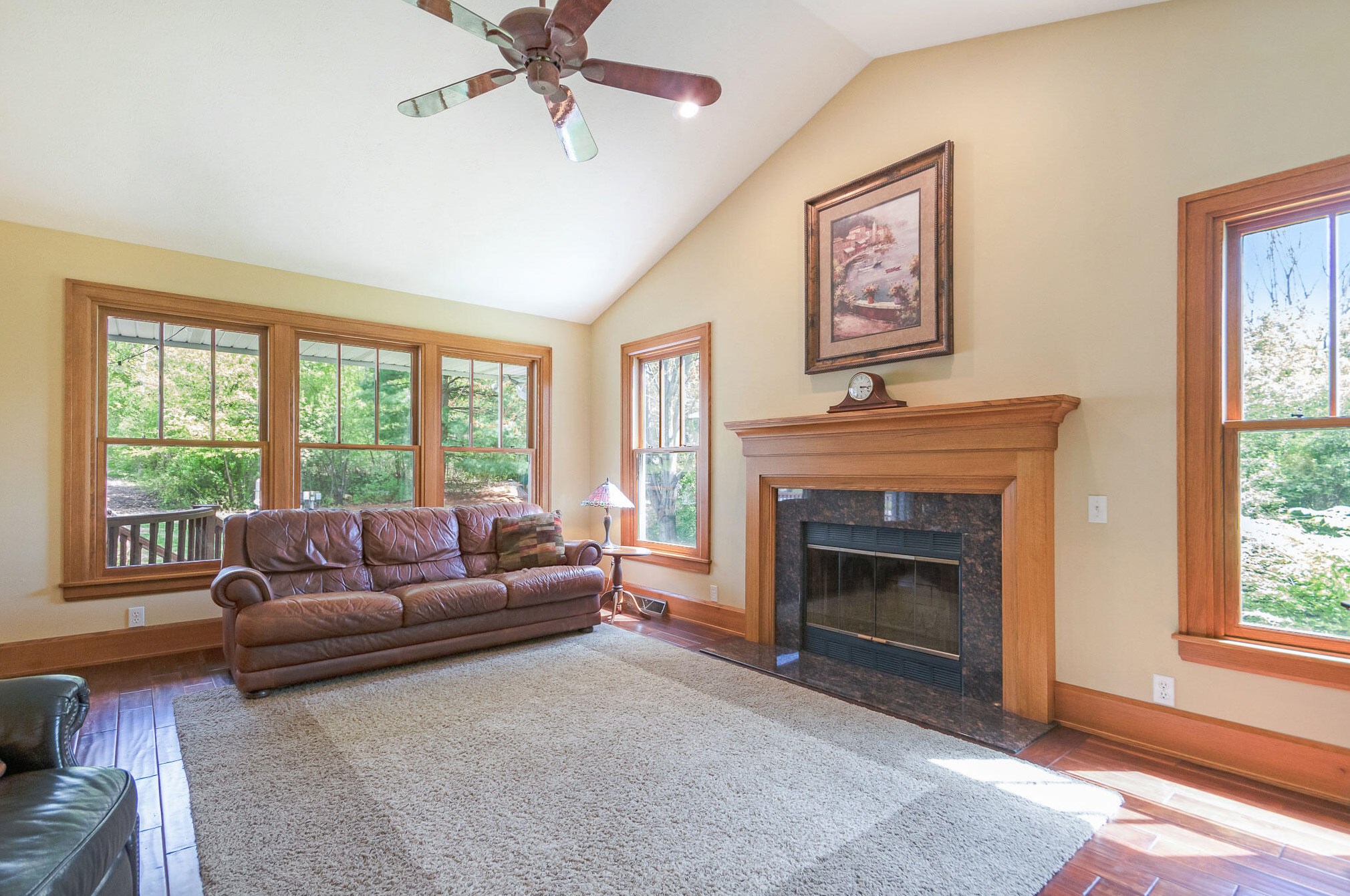 1422 Leffingwell Ave, Grand Rapids MI  49525-4526 exterior