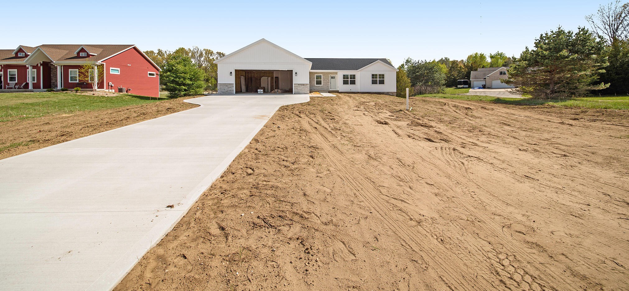 12171 Sandstone Dr, Wayland, MI 49348-8860