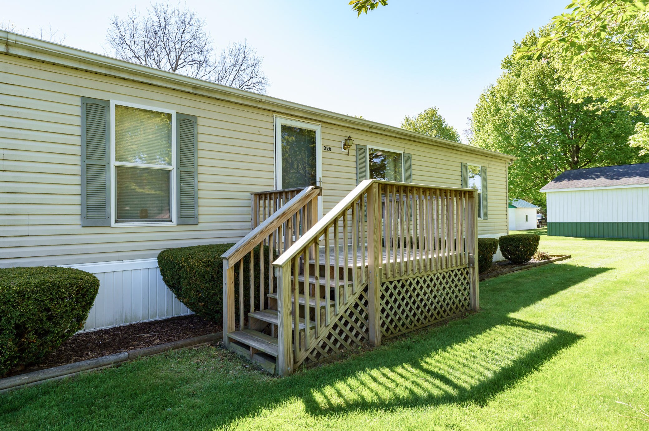 226 N Greenwood St, Mendon, MI 49072