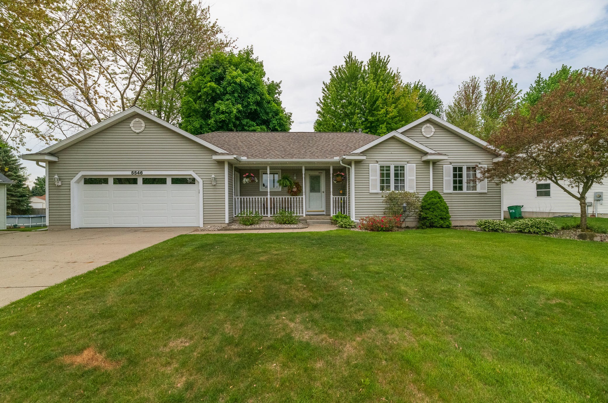 5546 Estate Rd, Allendale MI  49401-8300 exterior