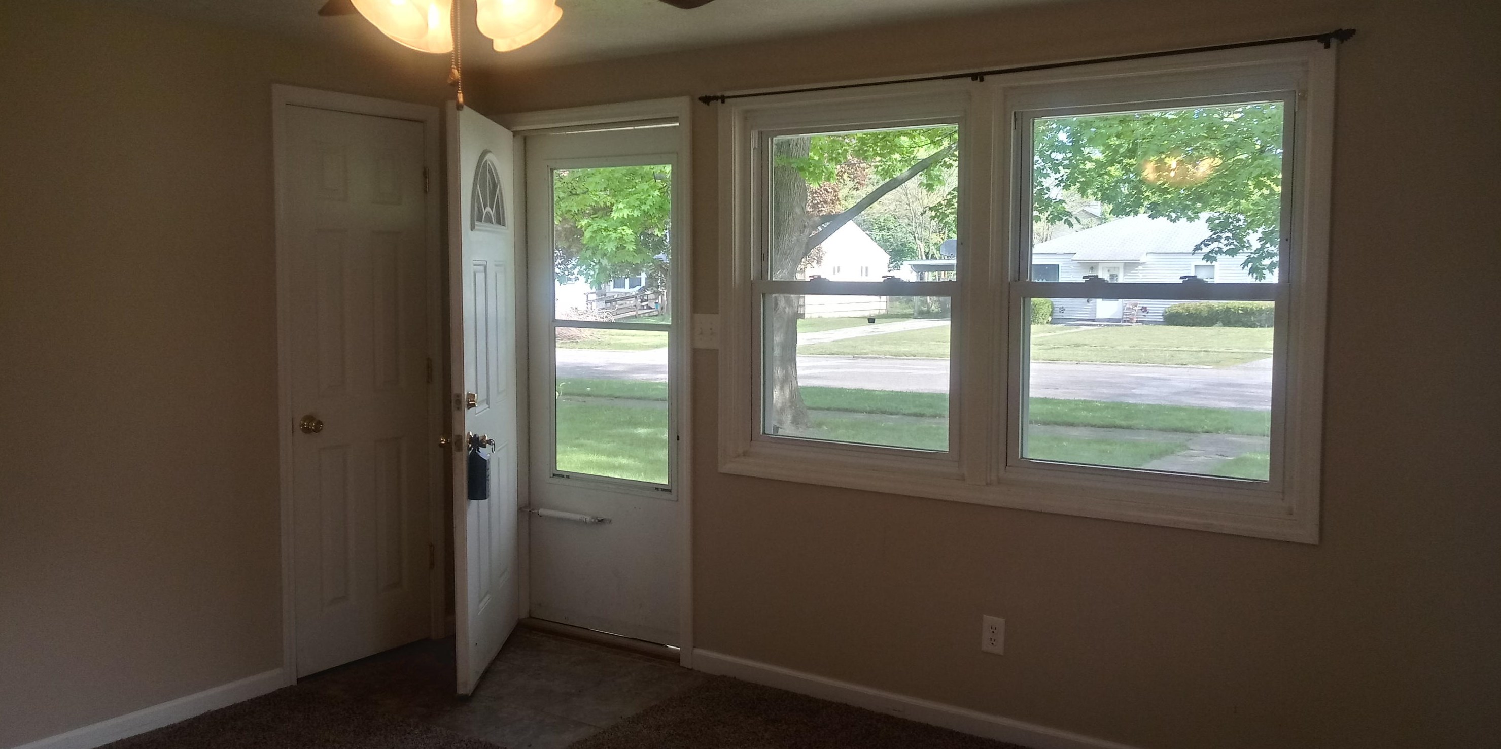 1434 Merrifield Ave, Niles, MI 49120-1938