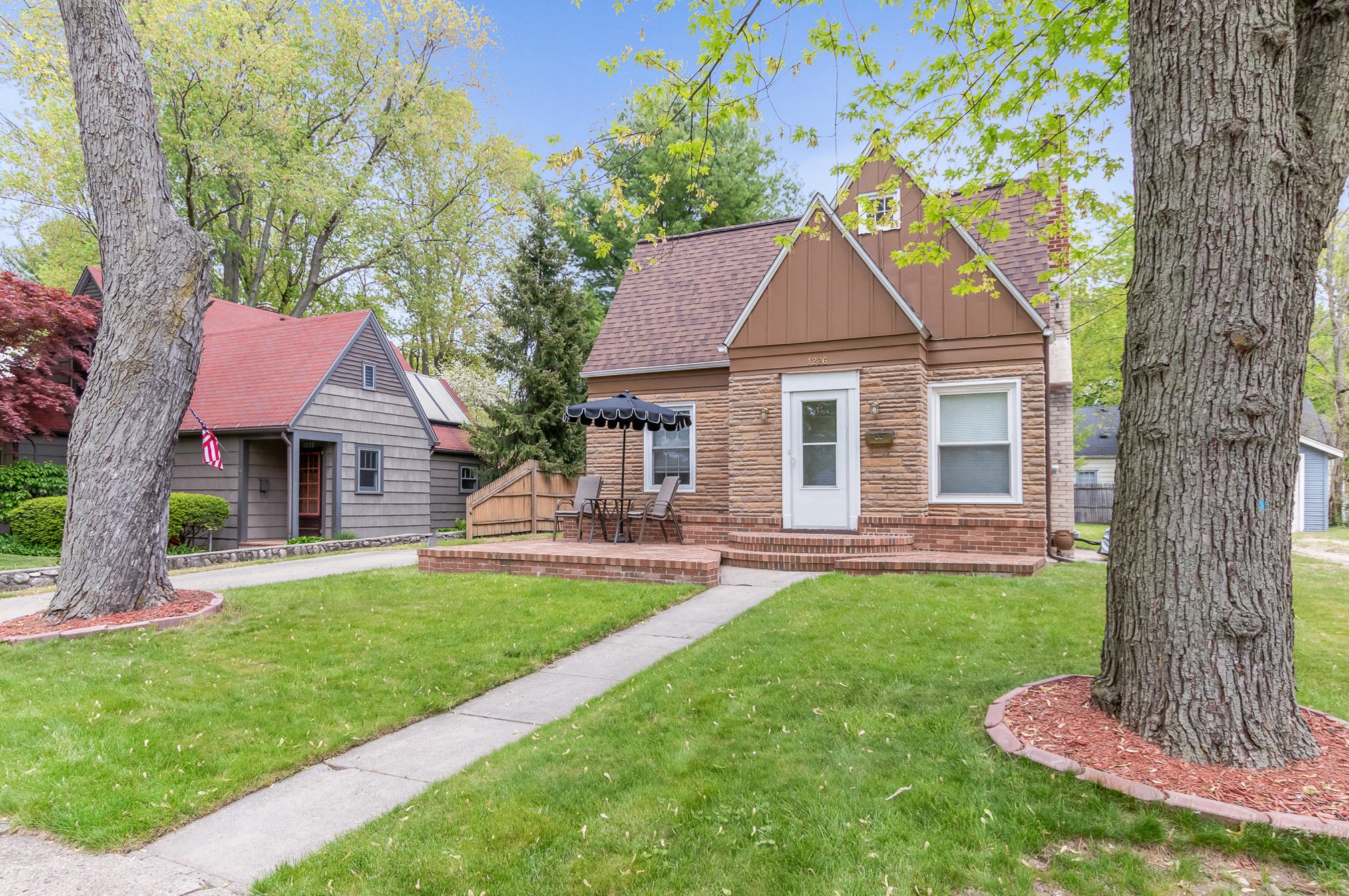 1226 Stamford Ave, Kalamazoo, MI 49048-1414