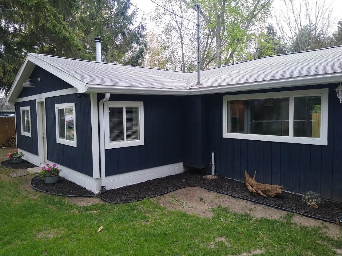 140 Sutherland Dr, Stanton, MI 48888-9289