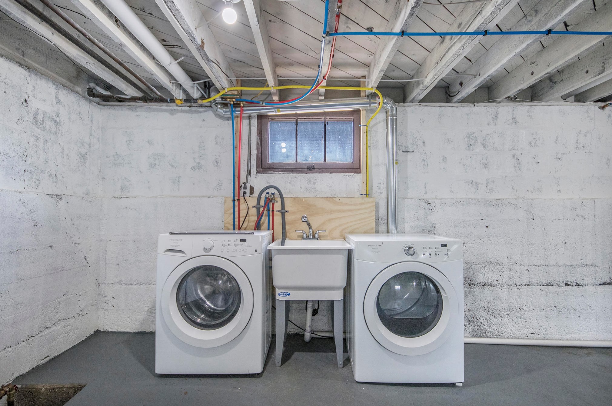 1511 Forrest Ave, Grand Rapids MI  49505-5083 exterior