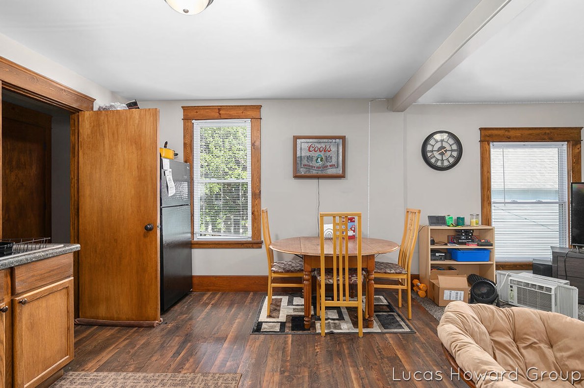 855 3 St, Grand Rapids MI 49504-5128 exterior