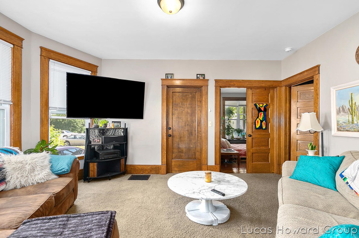 855 3rd St, Grand Rapids MI  49504-5165 exterior