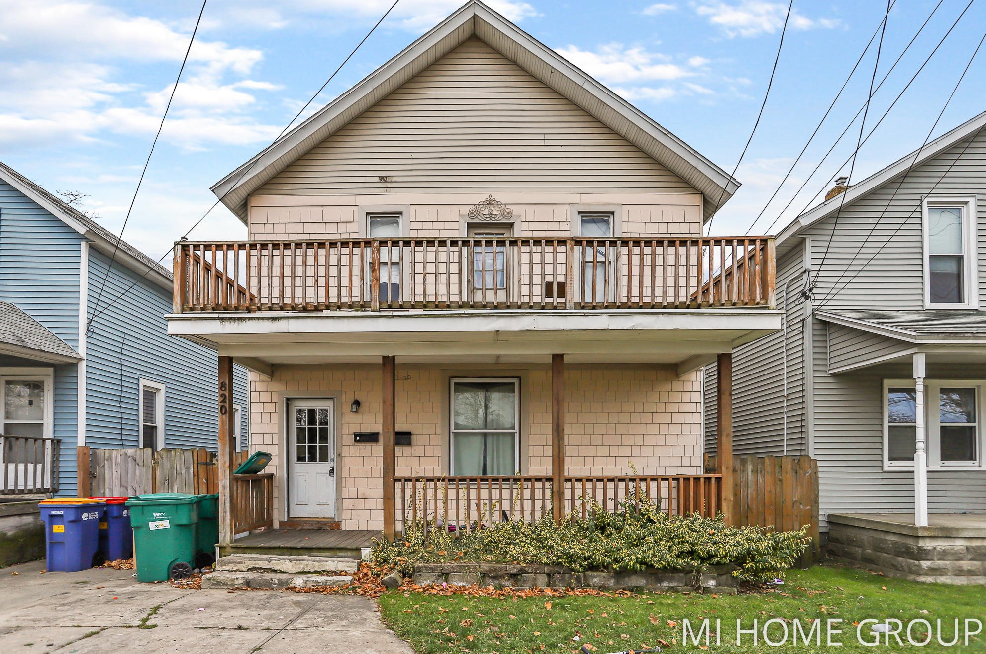 820 1st St, Grand Rapids MI  49504-5531 exterior